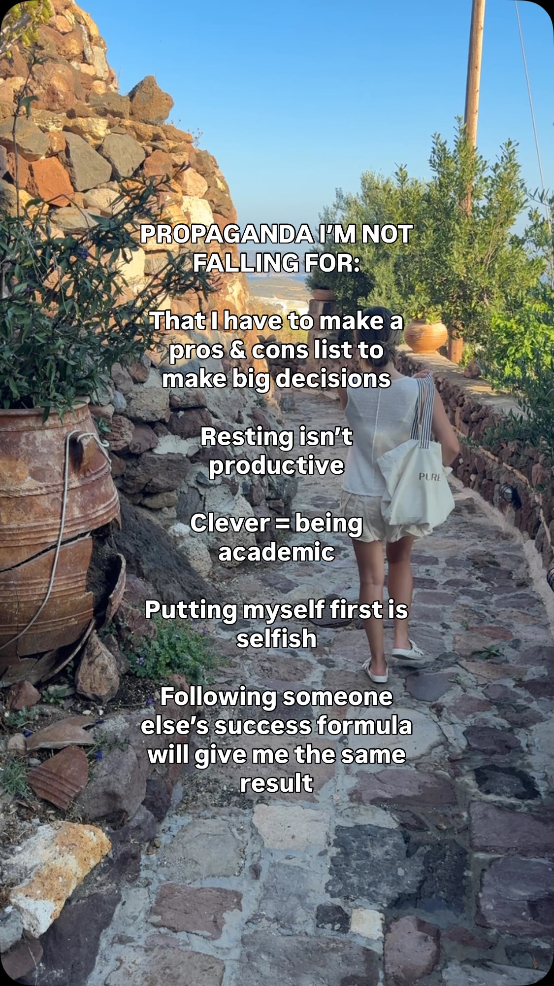 Propaganda I’m not falling for 🙅🏽♀️⚡️
Which one are you saying goodbye to? I’d love to hear in the comments ✨
.
.
.
#propaganda #selfempowered #selfempowerment #selfimprovement #selflove #humandesign #conditioning #limitingbeliefs #mylifemyrules