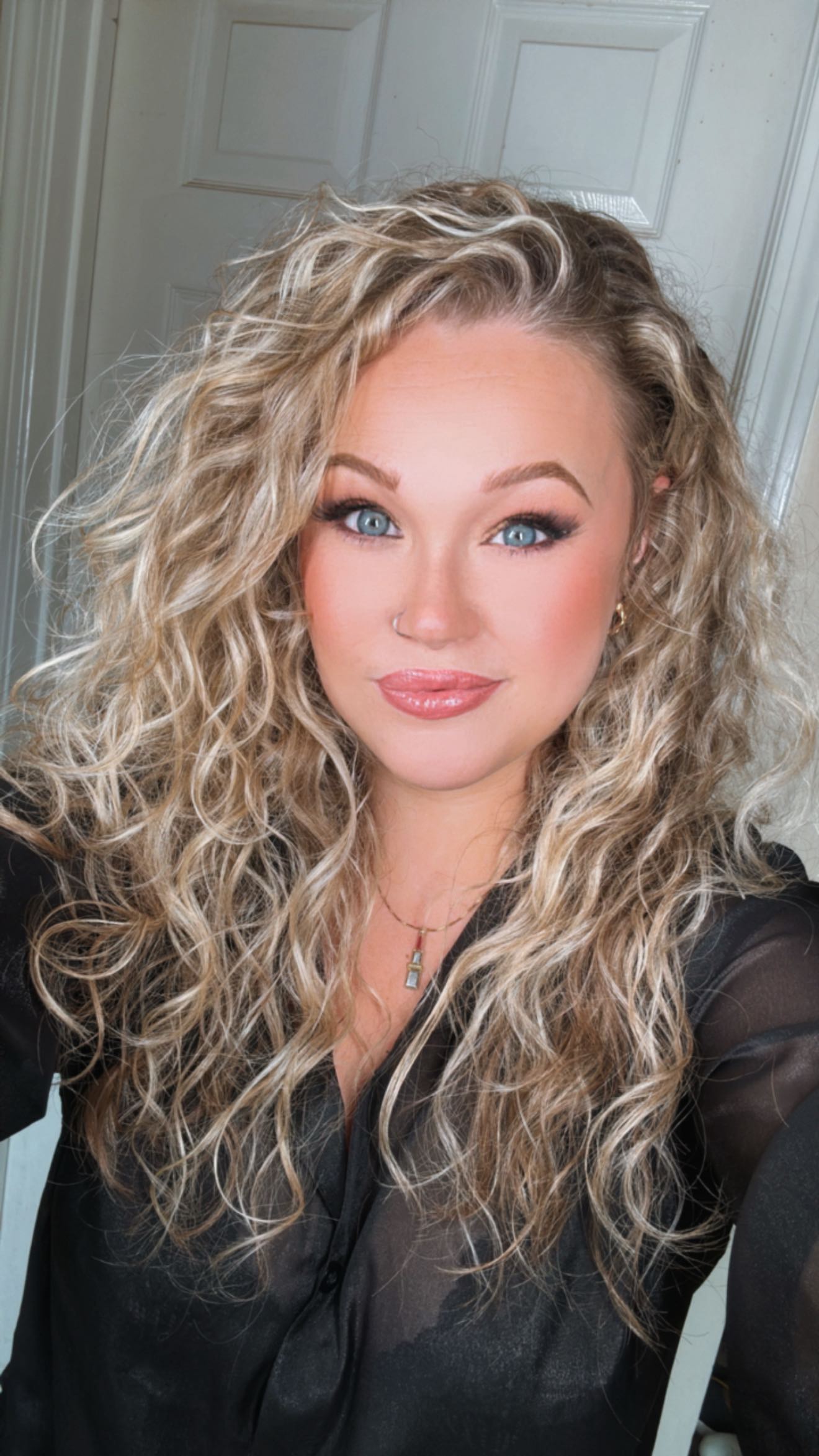 It’s been a hot minute since I’ve done an old school Makeup transition! Forgot how fun they were to make!
#makeupartist #bethanyannbeauty #newhampshiremakeupartist #makeuptransition #silly