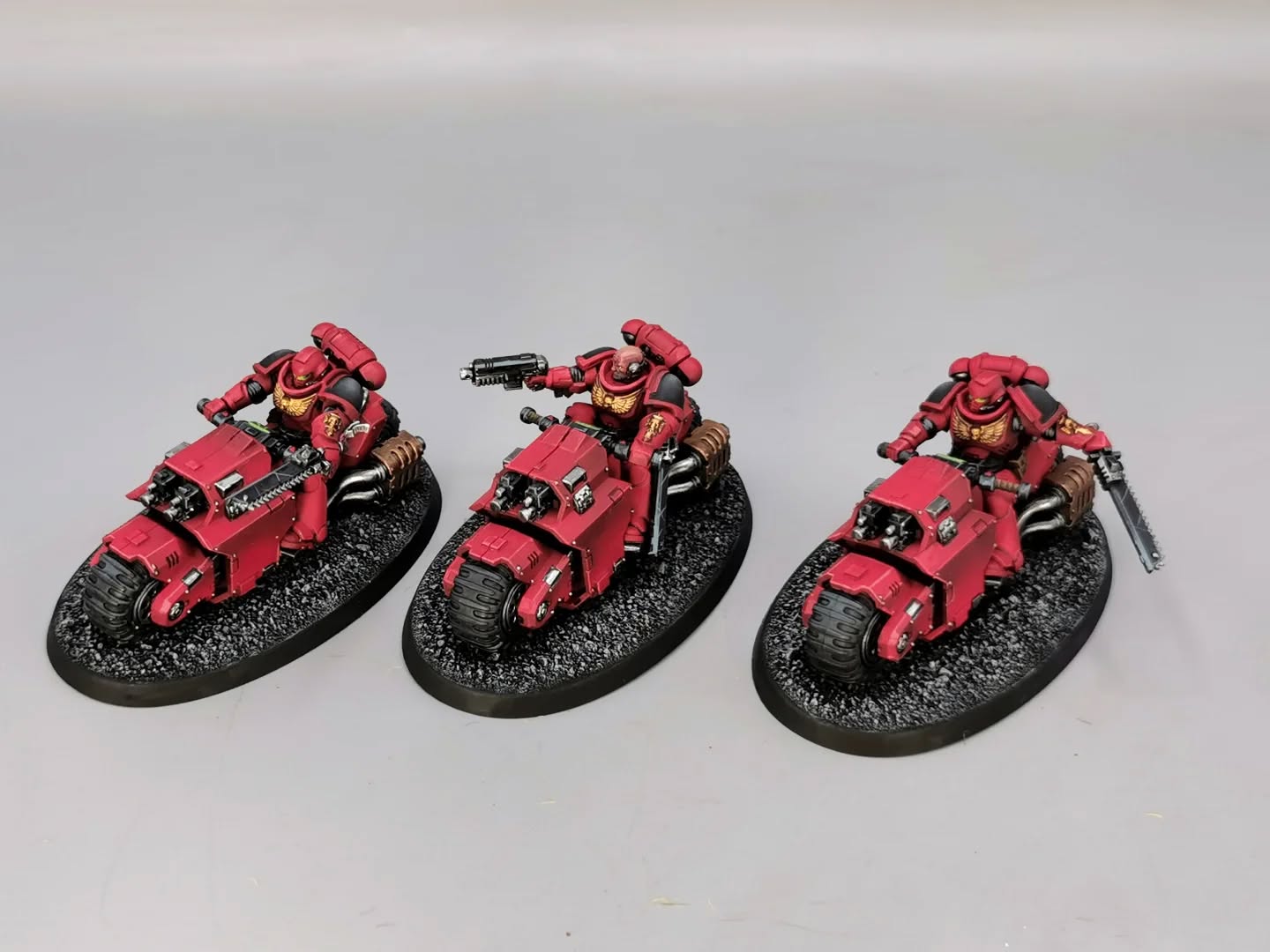 Blood Angel WIP !
Niveau 2 - Table Top Confirmé pour les motos et Pièce individuelle pour les trois heros !
Schéma standard
#painting #paintingminiature #miniatures #Gamesworkshop #Warhammer #Warhammer40000 #warhammer40k #Warhammercommunity #warco #bloodangels #bloodangelpainting #bloodangel #bloodangels40k #spacemarines #spacemarinescheme #paintingwarhammer #primaris #primariscaptain #primarisbloodangels #primarispsyker #psykers #phobosarmor # photos #primarischaplain #chaplain #chaplainbloodangels