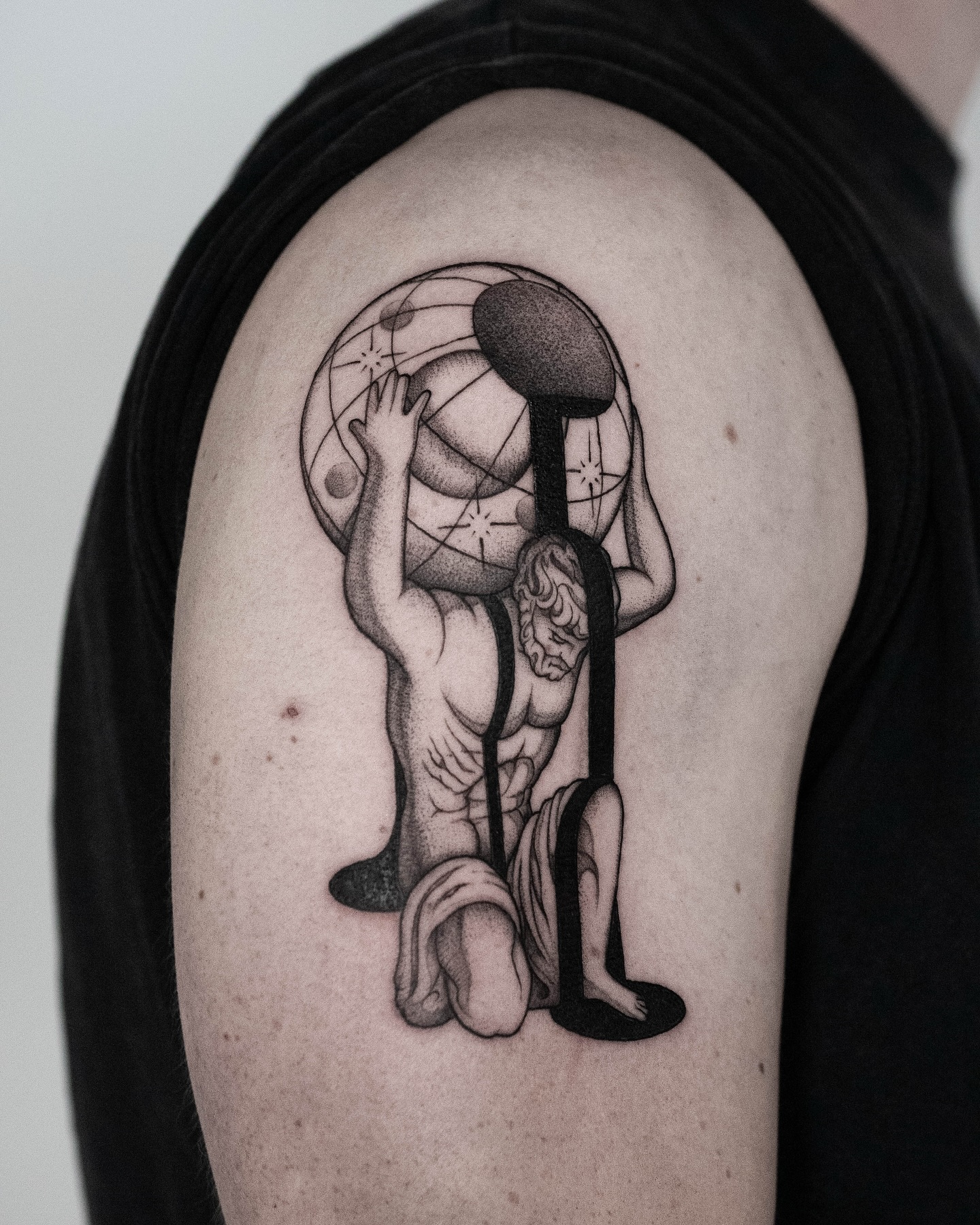 Thanks Max for choosing one of my flash designs. We made a few subtle changes to shape it into something that truly fit you.
#flashtattoo #blackworktattoo #surrealism #tattoodesign #tattooart #eindhoventattoo #dutchtattooer #illustration #minimalistictattoo #tattooeindhoven #dotworktattoo #graphicdesign #moderntattoo #blackwork #finelinetattoo