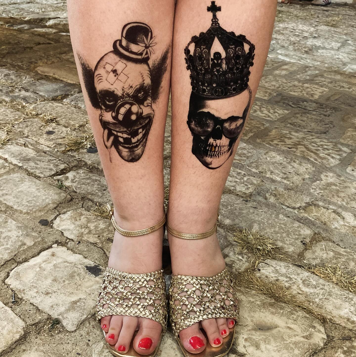 Les jambes en folie ! #poptattoo #tatouageephémère #tatouagetemporaire #jeudisdenimes