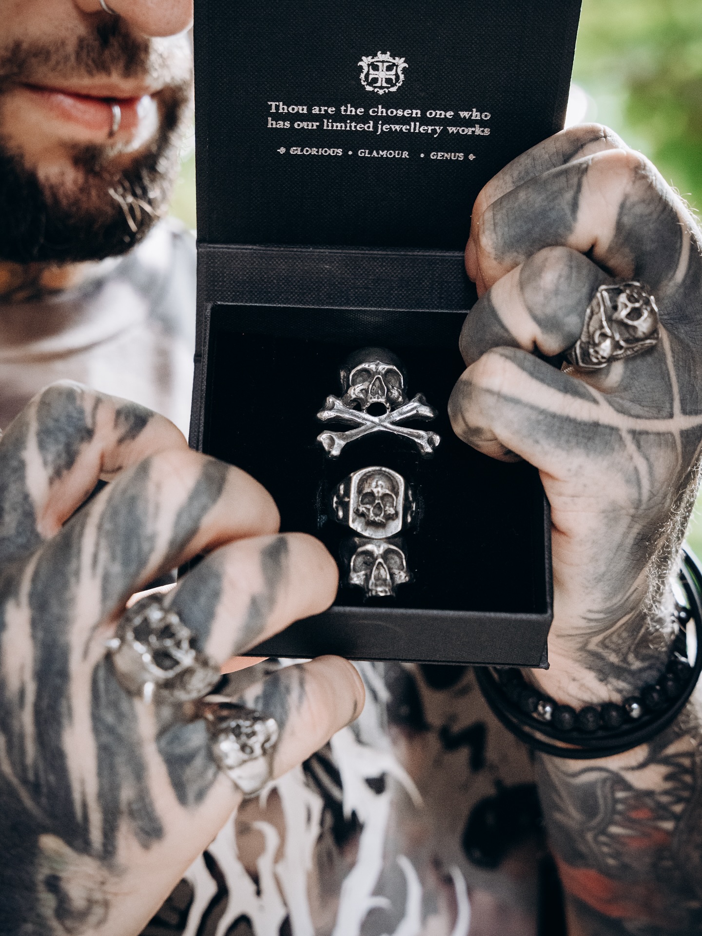 Our #IronClanWarlords @martin_horrorshow with our handcrafted skull rings forged in silver. Darkness never looked this sharp. ⚔️💀
Unleash your inner warlord — link in bio.
___
#IronClanJewelry #SkullRings #925silver #HandcraftedJewelry #tattooed