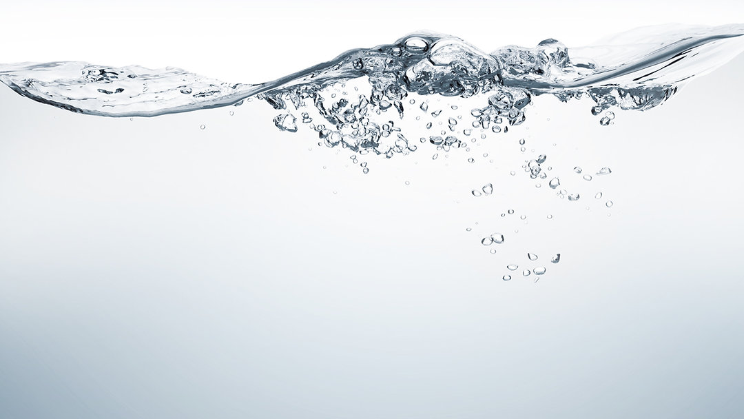 💧 Pure and simple! Understanding the essentials of home water quality can transform your health. Check out our latest blog post to learn how proper filtration makes all the difference! Link in Bio #HomeWaterQuality #WellnessDesign #HealthyLifestyle #SustainableLiving #MindfulSpaces
Read more @moss_greenlifestyle