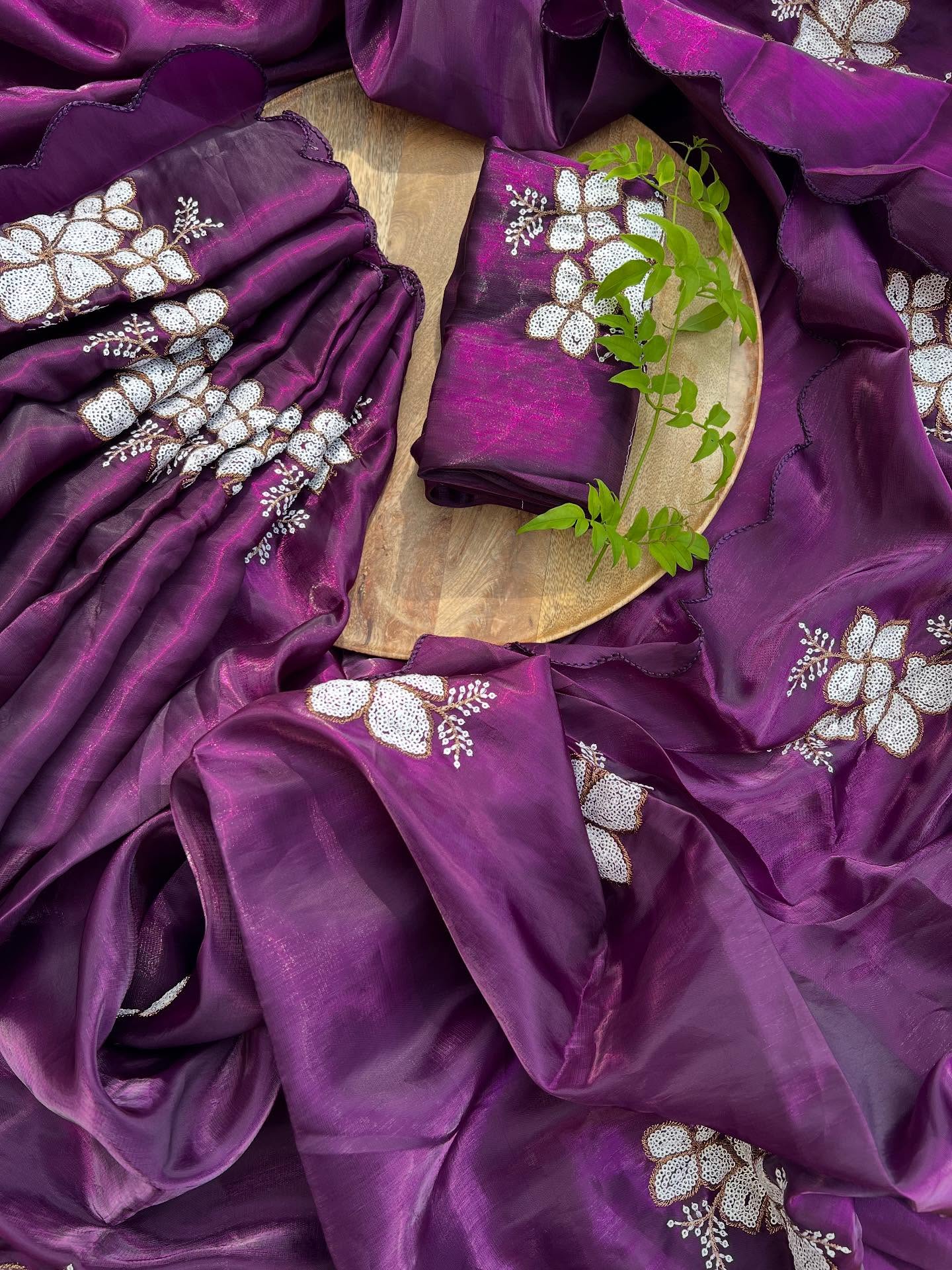 ✨LEVA Saree - 29€
Order -> desipalace.fr
#desilook#saree#sari#tenueindienne#silksaree