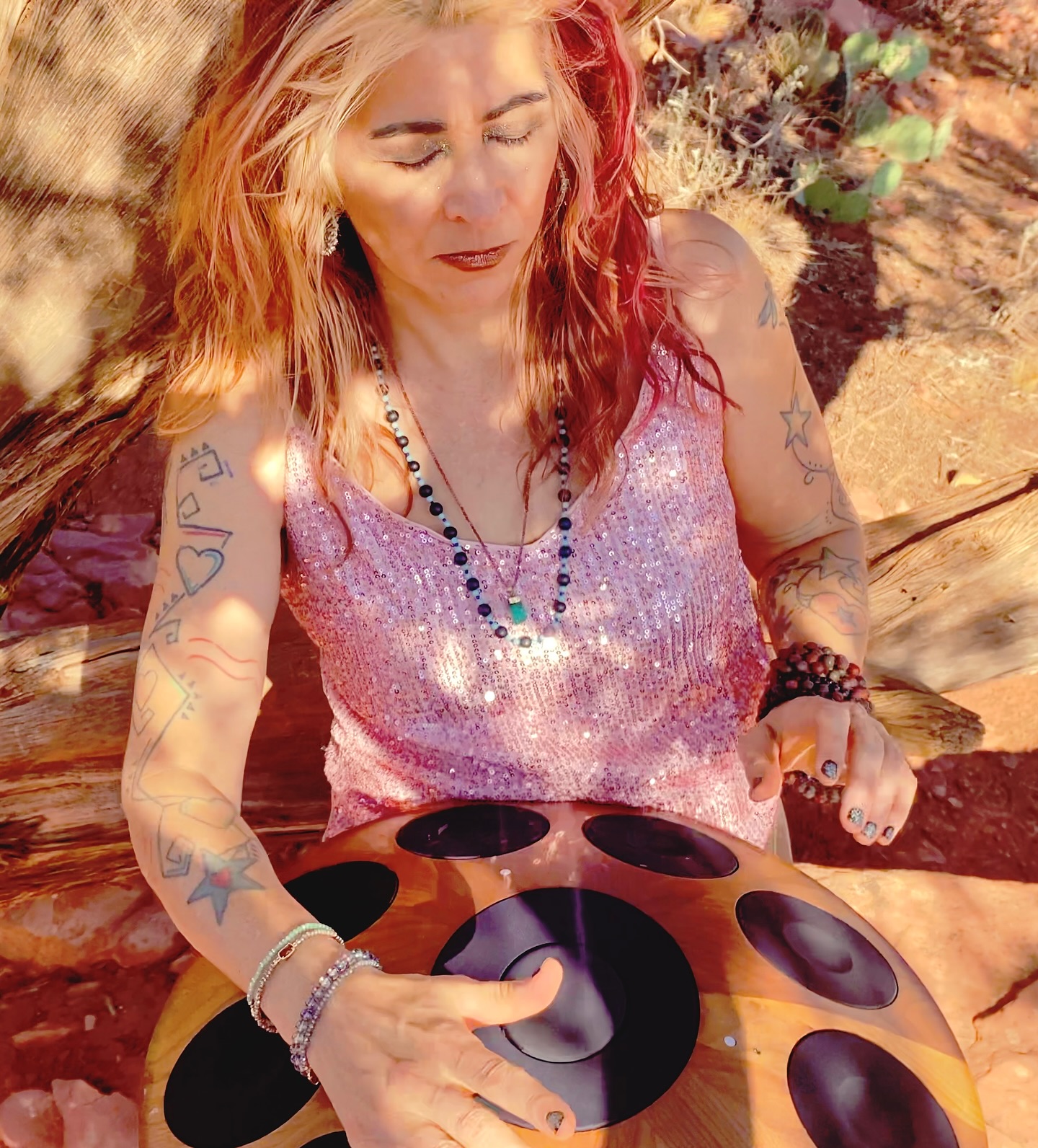 Gratitude for people connecting with the beauty and Sedona magic in my official music video for DO YOU FEEL It; love these film stills & the amazing crew that helped make this creation possible. For me, it’s all about the beauty; creating it, sharing it, learning how to recognize beauty in our complex world and most intimate spaces; where the magical and mundane merge: everything is possible. Do you feel it?
~ Starry 🩵
Links in bio to watch the video and listen to the album SOUL ✨
#starryvenus #musicvideo #doyoufeelit #soul #indiemusic #indiefilm #sedona #sedonaaz #beauty #goddess