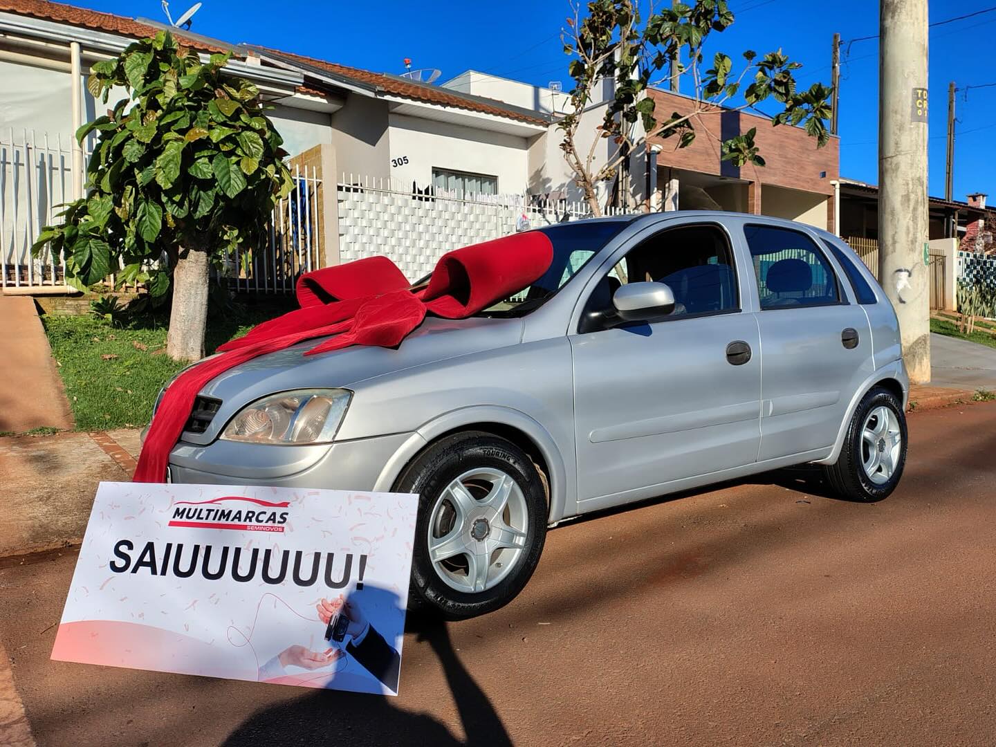 Mais uma história sobre rodas começa aqui na Multimarcas Seminovos! 🚗💙 Parabéns, Jeferson de Toledo, pela conquista do seu Corsa. Que ele te leve a muitos destinos felizes! 👏✨
📍 Rua Serra da Santana, 2415