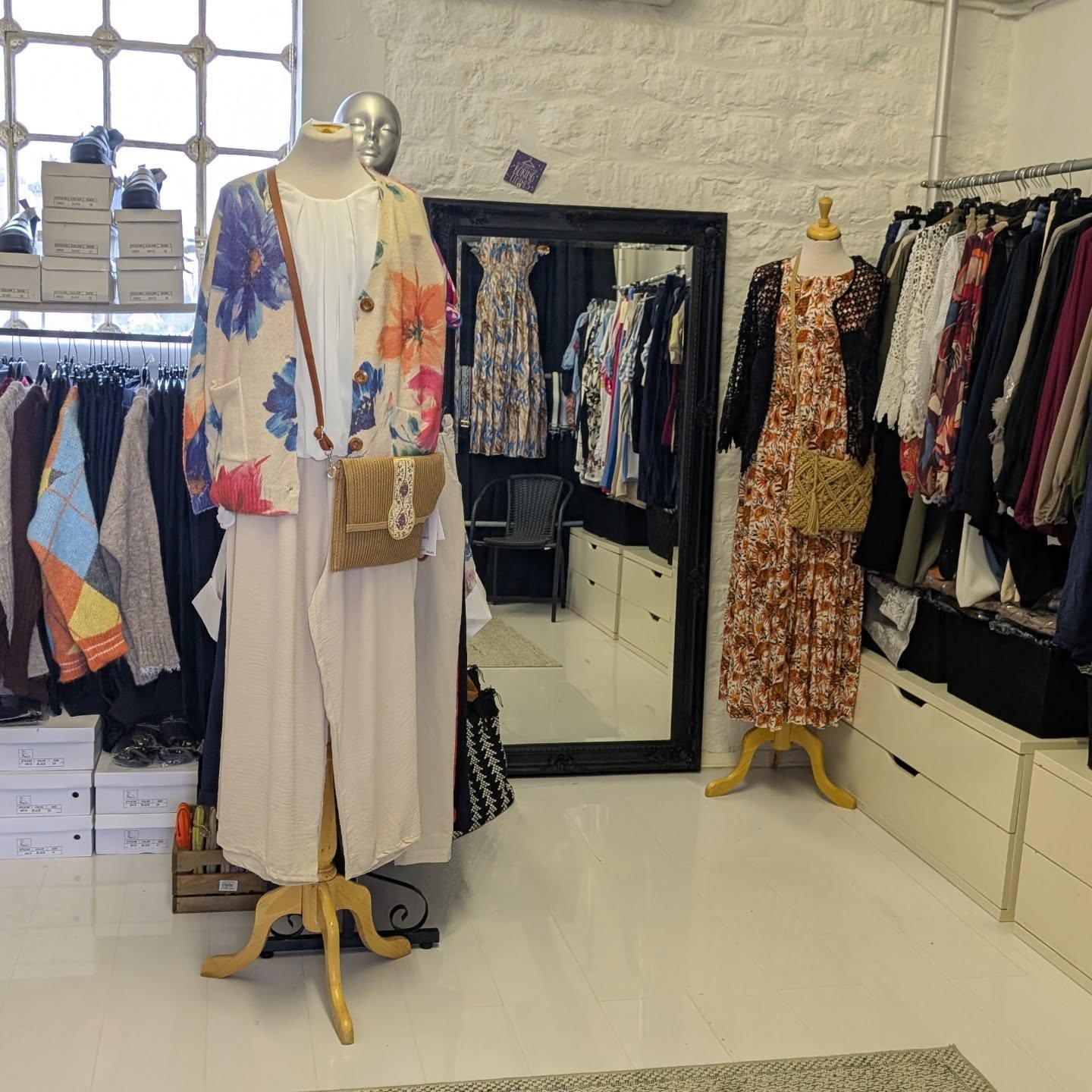 Thank you for your orders deliveries/post all done!
The Studio will be opening:
Saturday 10-2pm
Unit 7
St Johns Craft Unit
Bacebridge Heath
Caistor Drive
Lincoln
LN4 2TA
See you soon. ๐