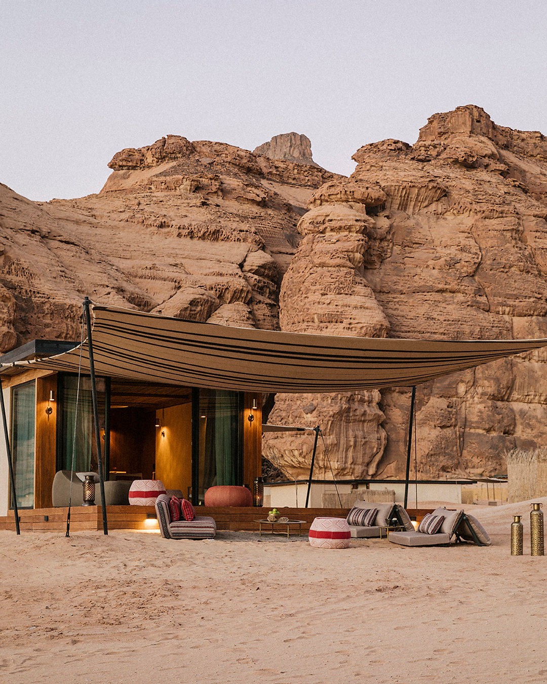 Explore the beauty of holistic vacation retreats from around the globe and reconnect with nature like never before. Link in Bio. #HolisticTravel #NatureRetreats #wellnessdesign #sustainablearchitecture
@habitasalula