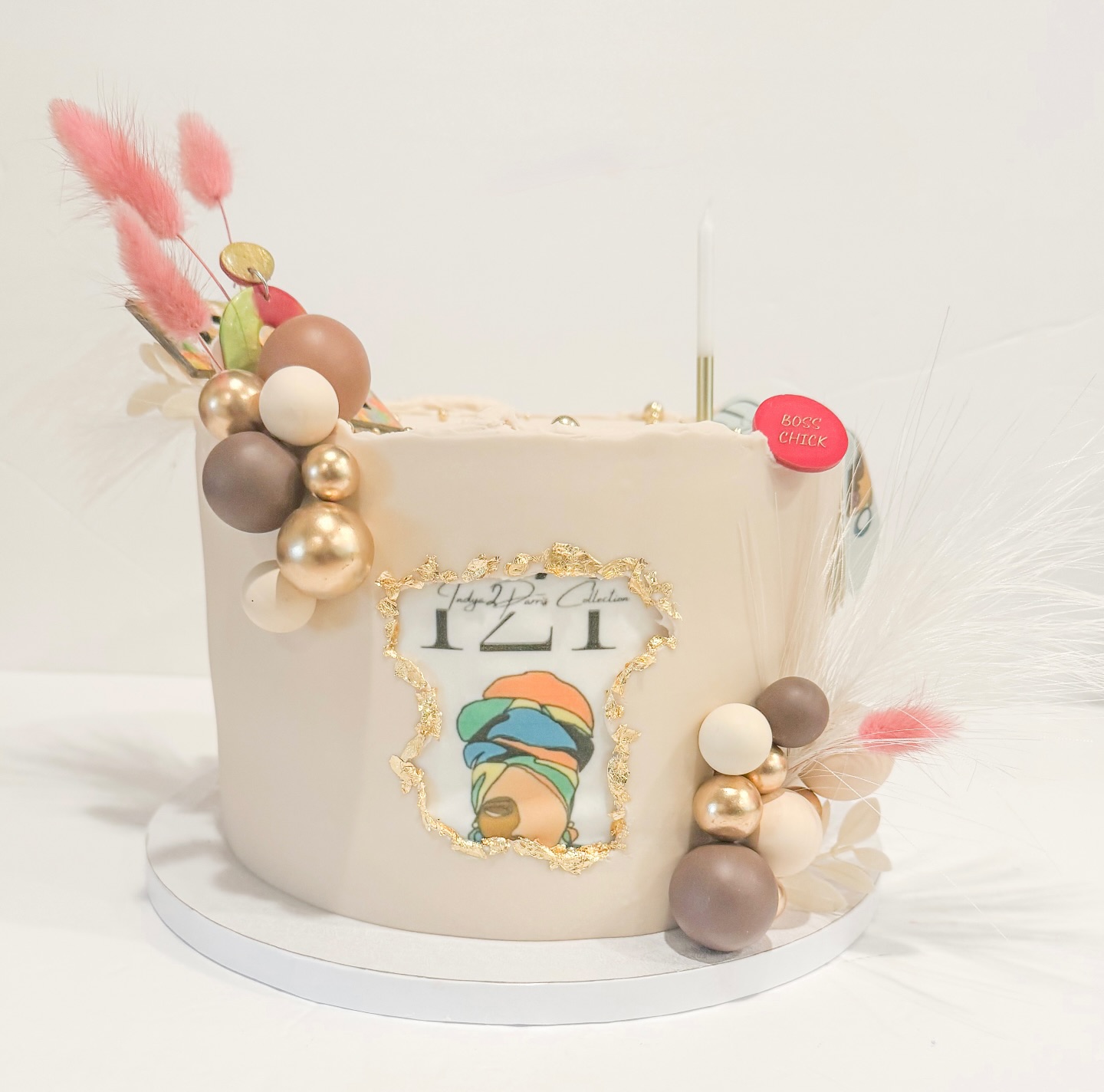 ✨ luxury in every detail ✨
-
-
-
•where elegance meets celebration!
#janaeshouseofbread #757 #cake #hamptonroadsva #suffolkva #bakery #va #757baker #757cakes #fyp