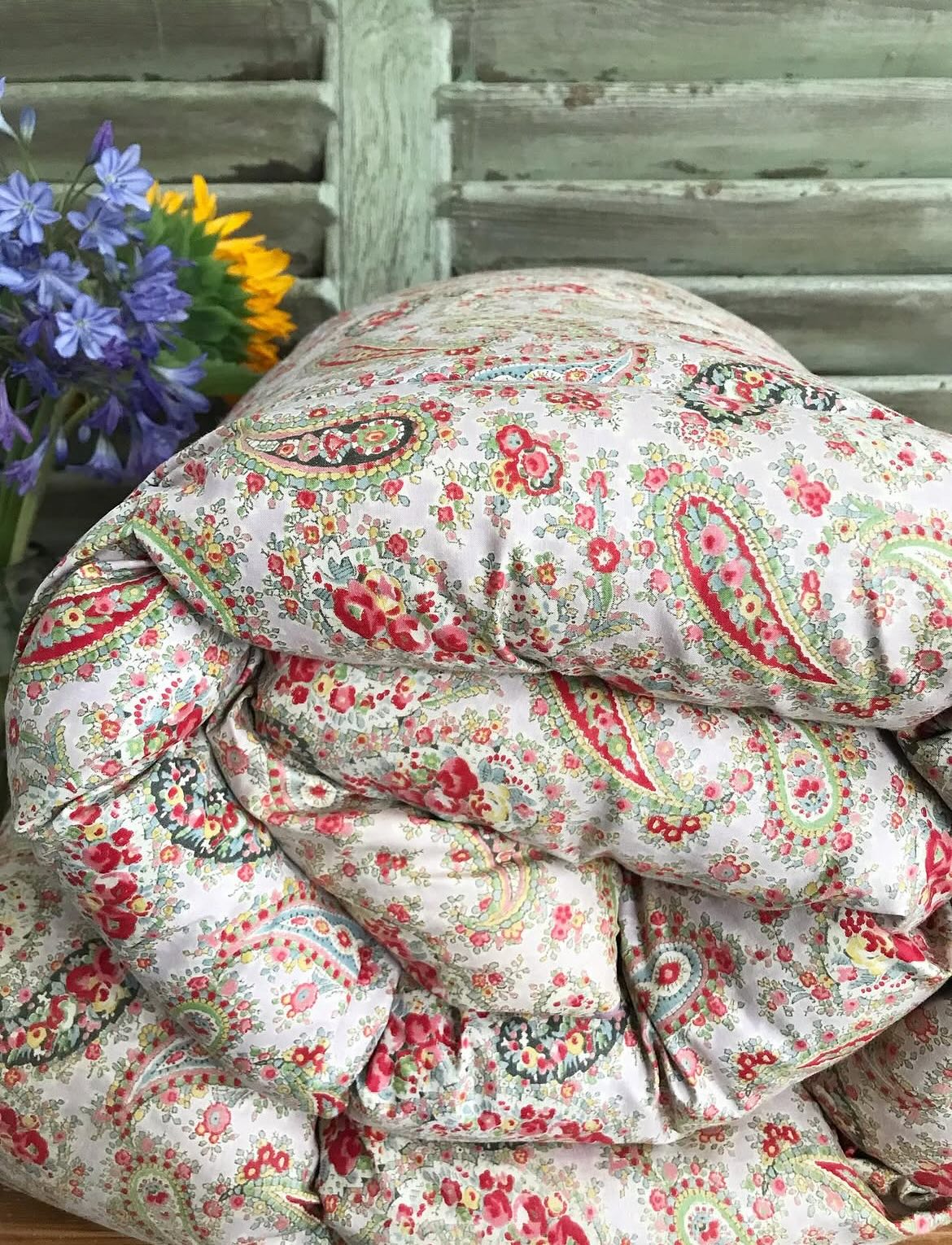 Introducing our Exhibitors 🤍
@roommomo
Bringing a beautiful collection of decorative antiques, textiles & quilts and vintage clothing from Wales, we are delighted that Michelle @roommomo will be joining us at the fair🌿
You’ll find her stand at the Summer Brocante set up on the lawns, in the picturesque setting @moylescourt on 25th August 🌸
Come and shop with our fabulous small independent businesses, follow their accounts and meet them in person at the Brocante 🤍
Bank Holiday Monday 25th August 🎪
10 - 4pm
Moyles Court School
Nr Ringwood
New Forest
Tickets are now on sale through our website - see link in bio above 🎟️ or buy them on the gate when you arrive
We look forward to seeing you there! 🎪