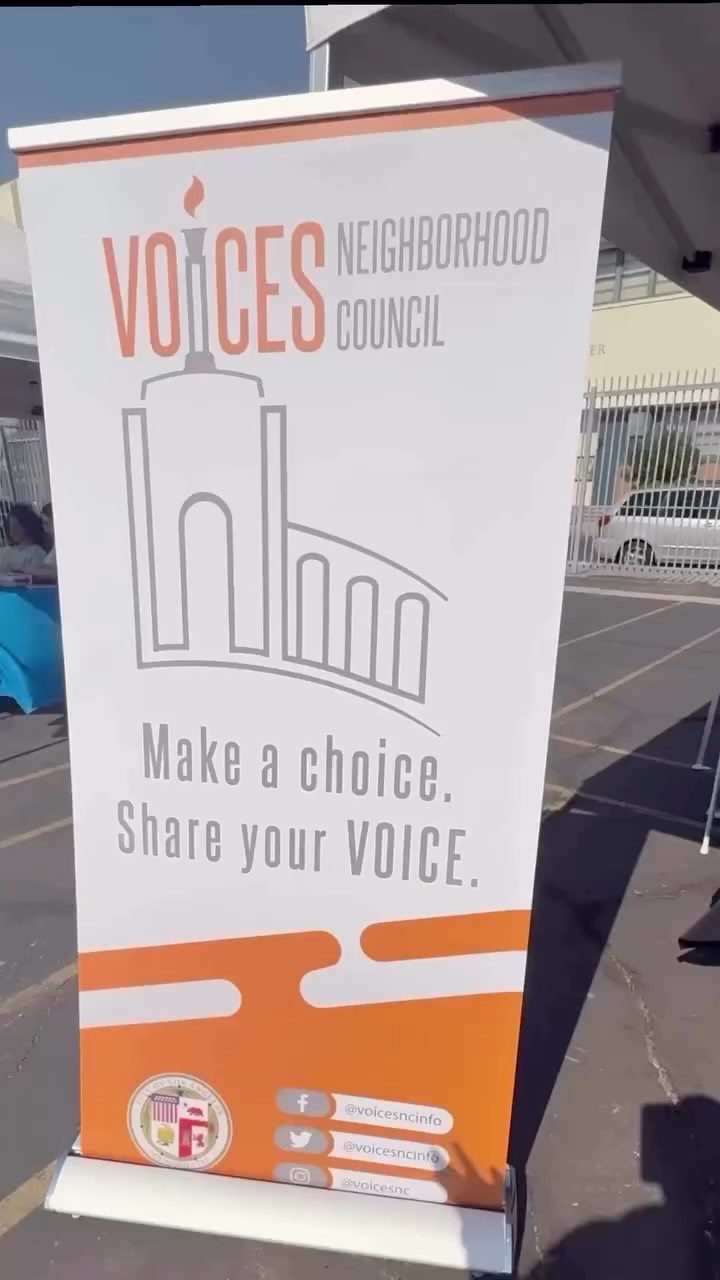 ✨ National Night Out 2025 ✨
An evening of unity, connection, and community pride here in South LA. Neighbors, families, and local organizations came together to share resources, laughter, and good vibes. 💙🏙️ #NationalNightOut #SouthLA #CommunityStrong
.
.
✨ National Night Out 2025 ✨
Una noche de unidad, conexión y orgullo comunitario aquí en el Sur de Los Ángeles. Vecinos, familias y organizaciones locales se reunieron para compartir recursos, risas y buena vibra. 💙🏙️ #NationalNightOut #SouthLA #ComunidadFuerte