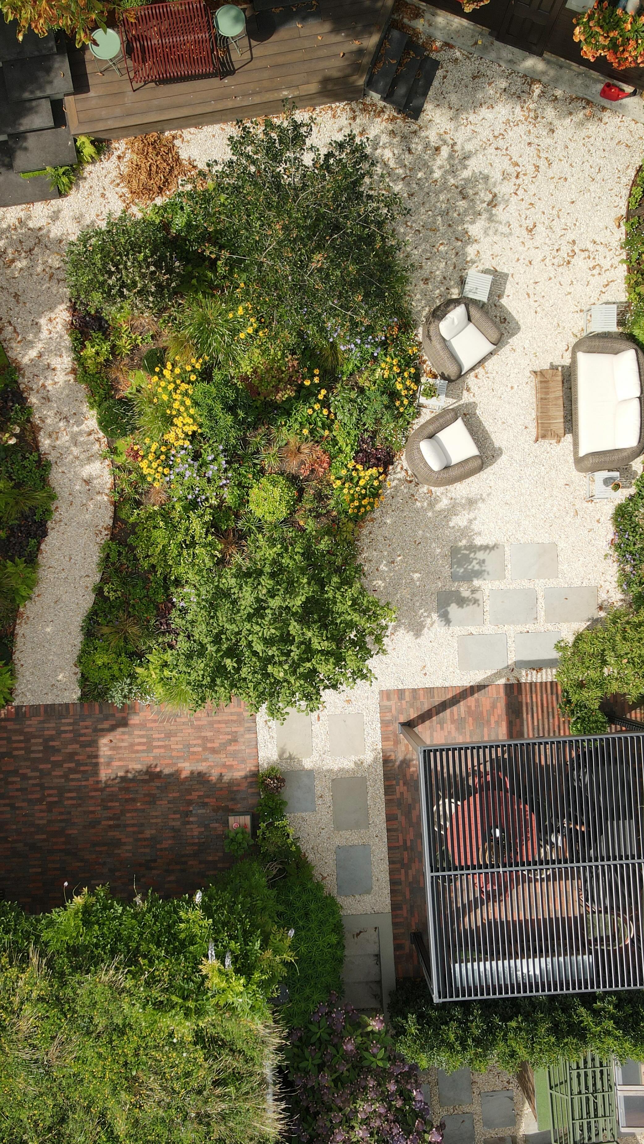 Lines, layers, leaves 🍃
Lovely aspect of this project.