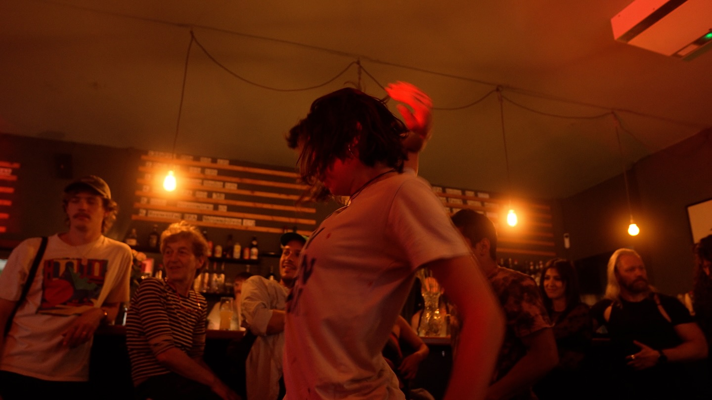 Every @chaosemblematic performance is surprising and unique in a way that absolutely delights me. This video + photos and stills are from a pop-up fundraiser event last summer.
Unless directed otherwise, I usually attempt to film away from any audience for their privacy, but this performance was integrated in the crowd in a way that moved among them, and to watch back their reactions in the editing of this clip was amazing.
@macgnarley and I were filming documentary style to capture the dancers on camera as they ran out of the bar and into the street.
The finale was a surreal performance of wild animals in a laundromat, and a few customers’ reactions to the sudden audience was so nonchalant, as if it was nothing new to them in Berlin. :))
Produced & curated by @mashasherbyna & @britangus
Featuring: @chamaleon.music @britangus @carolinefelkins @dandara_1694 @mashasherbyna @monquemusic luquenano @tanitnilo @zoeamber_cochrane24
Styling: @gemmeatelier @britangus @alienoremusic
Location: Schnell und Sauber x @kauzundkiebitz
Also featuring: @maxwellrousso @f_____vf @efedj.b @bob_grasse @official.spulmittel @alexanderkraut2040 luquenano
Video, photos & stills by @isabelle.m.schmitz
This edit includes additional shots by @macgnarley
Edited by @isabelle.m.schmitz
I’m always looking to collaborate with artists, curators, and producers who value intimate, respectful documentation. If you’re planning a performance, workshop, or event, I’d love to hear from you :)