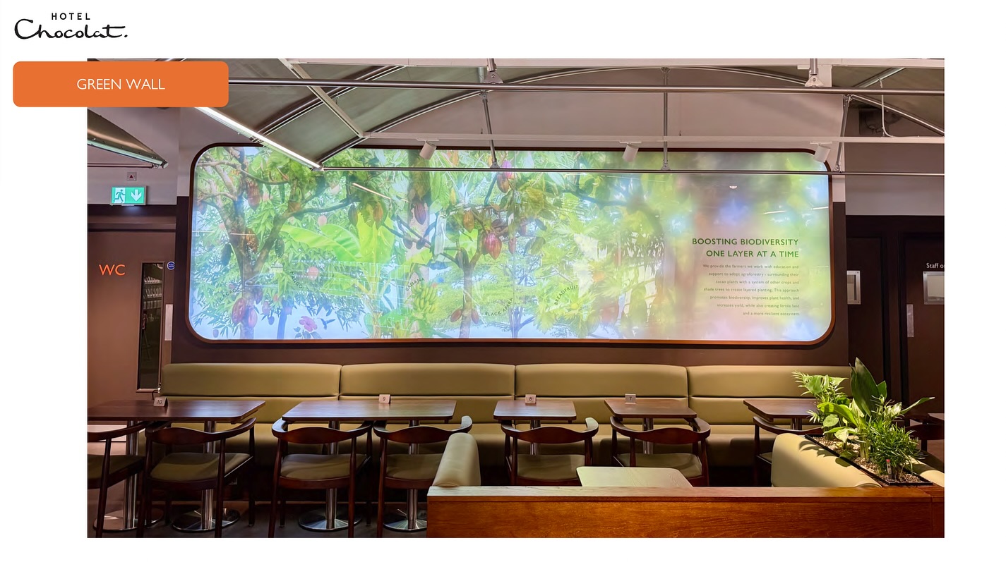 Hotel Chocolat’s Manchester Flagship Store Comes to Life 🍫✨
We printed and installed a 5.5m-wide layered lightbox, created custom metalwork for an interactive telescope playing videos, and added sleek wall-mounted landers to tie it all together. A bold blend of storytelling and design 🌱
#HotelChocolat #FlagshipStore #RetailDesign #StoreDesign #InteractiveDisplay #LightboxDesign #ManchesterRetail