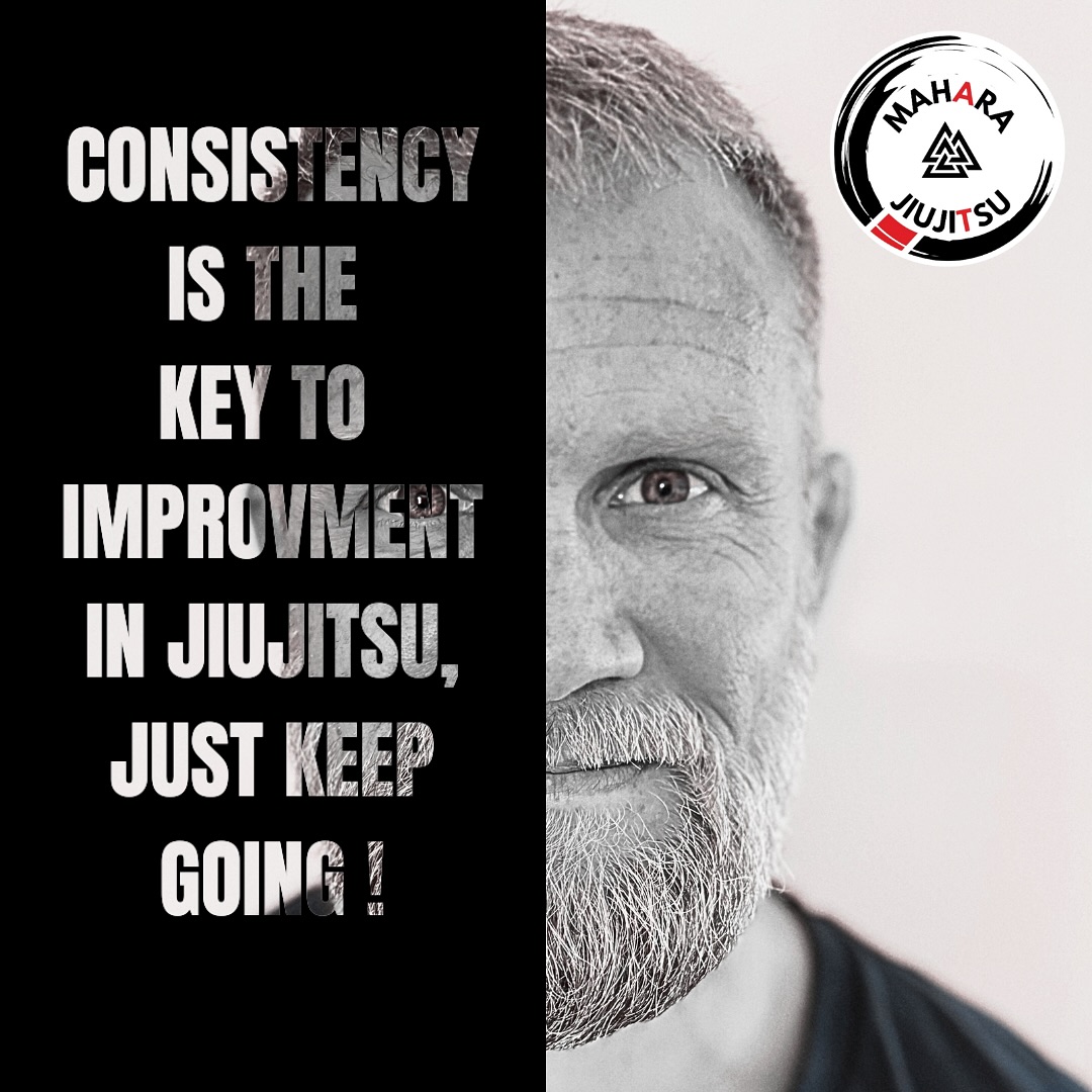 ⚠️CONSISTENCY⚠️
Are you consistent in your Jiujitsu. Improvement in the sport requires consistency, developing neural pathways and a little grit !
#bjj #maharajiujitsu #exmouth #brazilianjiu