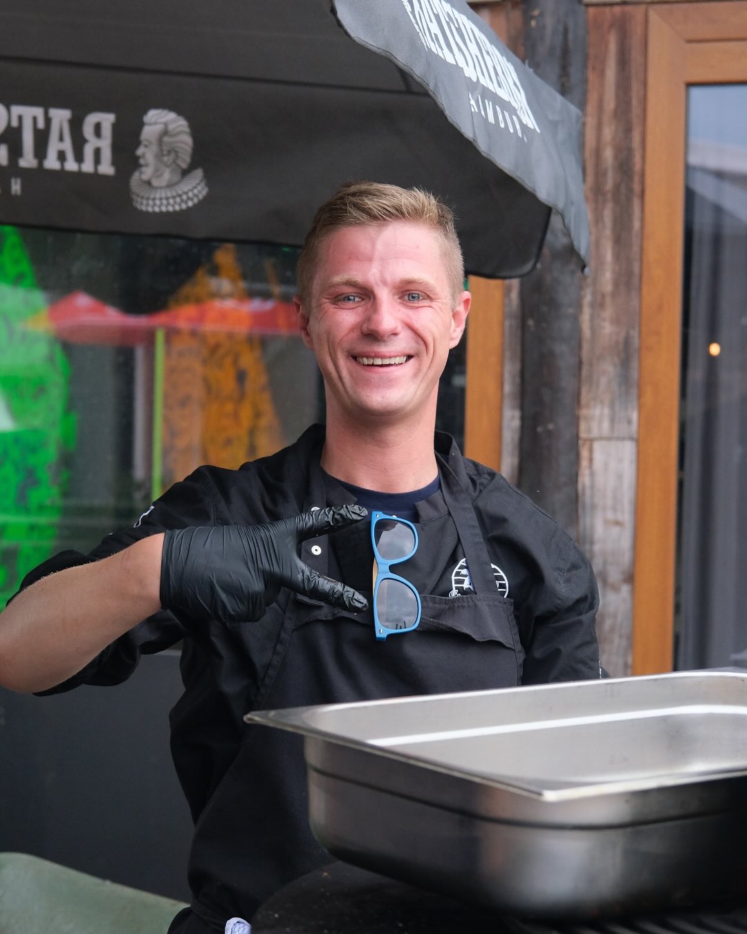 Lachen bis die Tränen kommen? Gehört bei uns zum Arbeitsalltag dazu. 😄🎉
#dreamteam #bbq #strandsalon