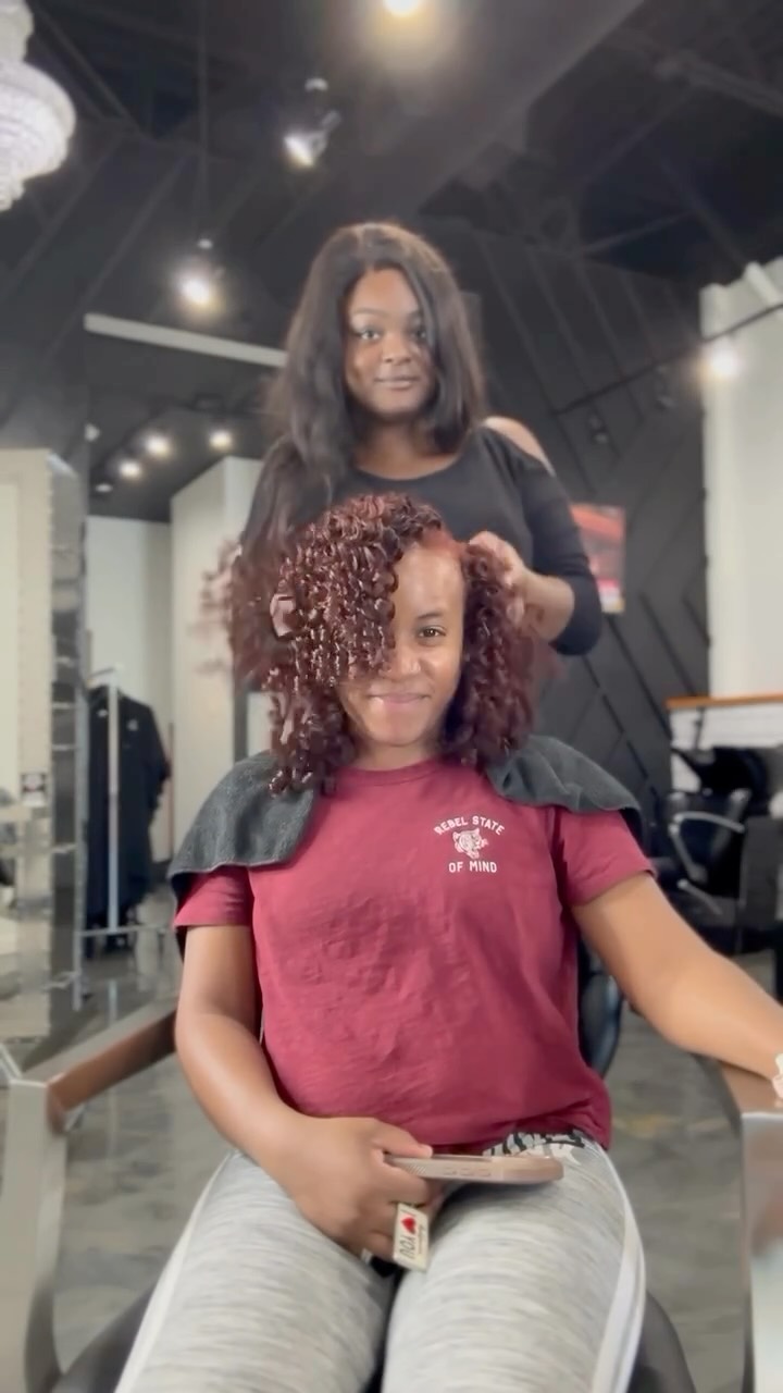 Color + Flexi Rod Set by Kristen 🔥
Tap the link to schedule your transformation 👉🏽www.hitexturehair.com
#HiTextureHair #FlexiRodSet #NaturalHairGoals #TexturedHairCare