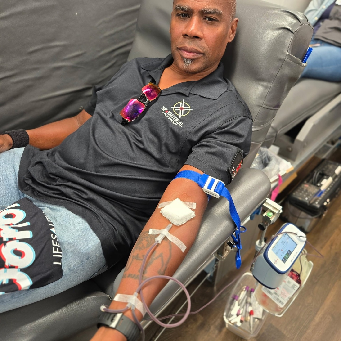 💉 Our focus is on saving lives. 🩸
At SFx Tactical, that means taking action. Whether it’s reducing firearm-related deaths, promoting community safety, or stepping up to donate blood to those in need.
Today, Paul Wilson leads by example, showing that real change starts with individual action. From our walks to our advocacy and safety technology, every step we take is about protecting lives and building a safer future.
Walk with us. Stand with us. Be the change.
#RukWithSFx #SFxTactical #SaveLives #CommunitySafety #GunSafety #WalkForChange #MakeADifference #BloodDonation #BeTheChange #FirearmSafety #SafetyAwareness #IllegalArmsPrevention