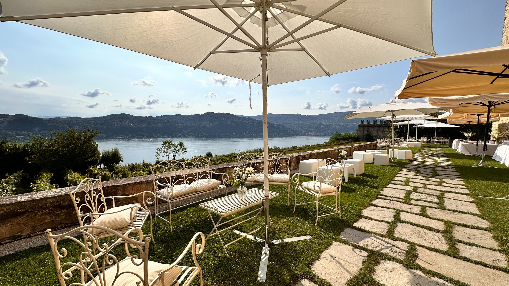 .
Sipping cocktails with the most breathtaking view 🌅🥂
Our panoramic terrace at the castle offers an unforgettable backdrop of Lake Maggiore 🌊✨
The perfect setting to relax, toast, and celebrate love as the sun begins to set 💛🍾
Thanks to:
Garden Furniture: @luxury_noleggio
#CastleTerrace #LakeMaggioreViews #CocktailHourVibes #WeddingWithAView #DestinationWeddingItaly #SunsetCelebration #RomanticMoments #LuxuryWedding #WeddingPlannerItaly #CheersToLove