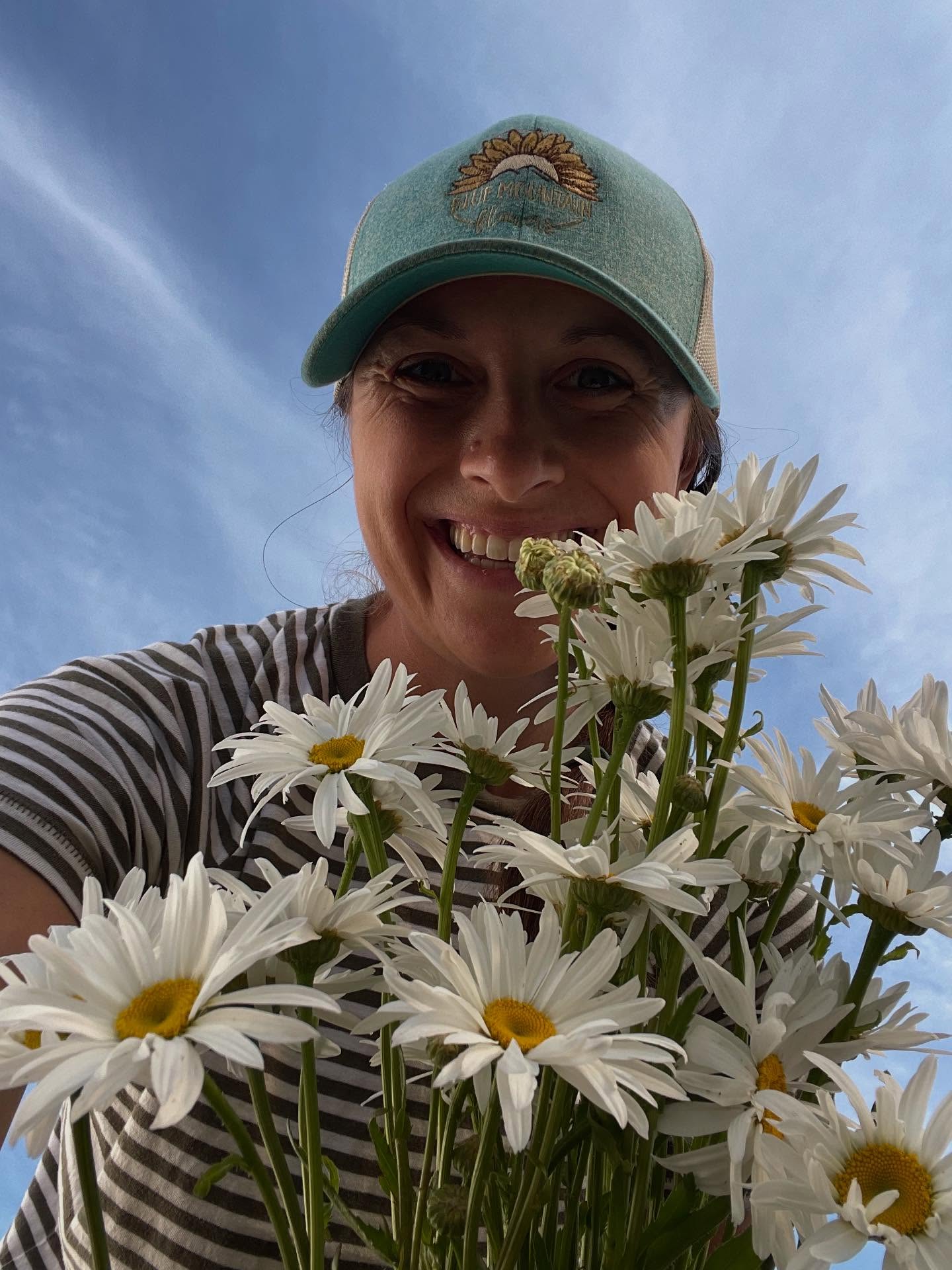 👋 💐 Meet the faces behind the flowers! It’s probably time we introduce ourselves. I’m Caitlyn - the designer, communications, and creative idea person around the farm.
Meet Rick - He’s our farm manager, builder, and all things maintenance.
We’ve been building this farm and business side by side the last 3 years.
Our name, Blue Mountain Flowers, is one of our favorite wild places in Missoula to explore and where we got married. 💐🥰
Thank you for supporting our dream!