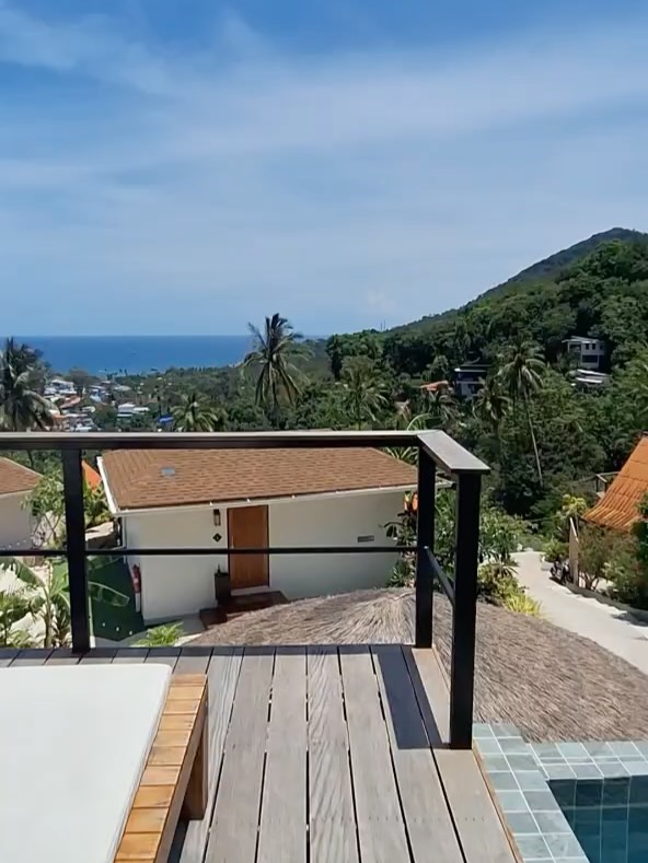 Where sky, sea and luxury meet — our Superior Sea View Villa, the crown jewel of the resort 💎
Largest, highest, and absolutely unforgettable!
Enquire now using the link in our bio🔗
#infinitypool#KohTaoViews#Islandserenity
#LuxuryResort#DiveKohTao#Diving#ChalokBaanKao#TanoteBay#MaoBay#HaadTien#Floatingbreakfast#AoLeukBay#SecretGardenEcoPoolVillas #EcoVillas #PoolVillas #TravelThailand#Paradise #GetawayGoals #Relax #KohTao #Thailand #Beachholiday #MountainView #Romantic #IslandLife#Escape#LuxuryVilla#Rainfallshower#ThailandBeaches #ecofriendlyhotels