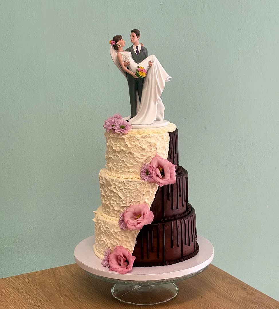 Dort na přání nevěsty a ženicha #svatebnidort #weddingcake #sladkepohladi