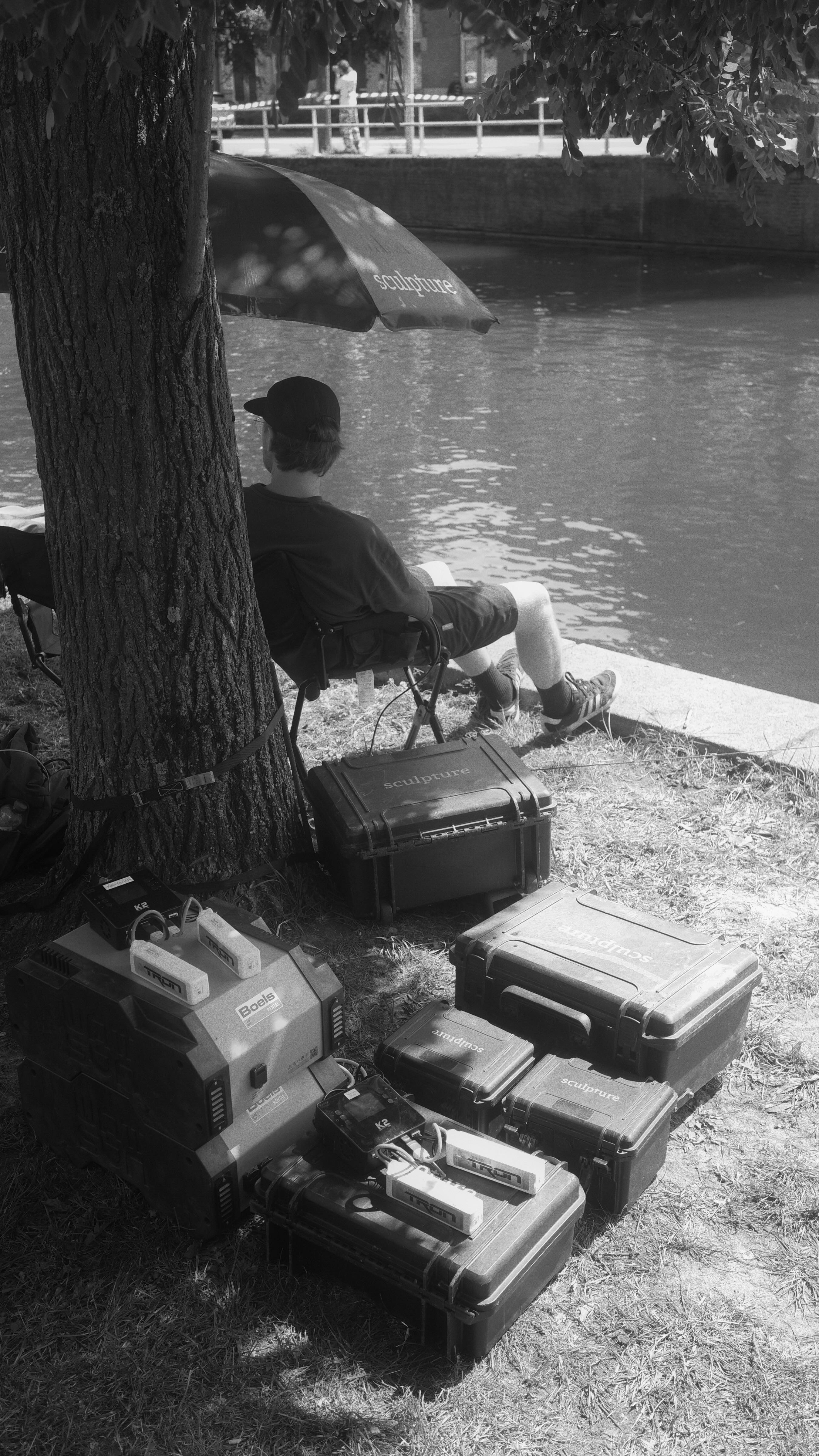 That’s the gear that makes the magic ✨ A quick BTS with @felixgeorgii - our setup for this year’s @wakeboardstreetjam in Amsterdam 🫡
#pulledbysculpture #wakeboardstreetjam