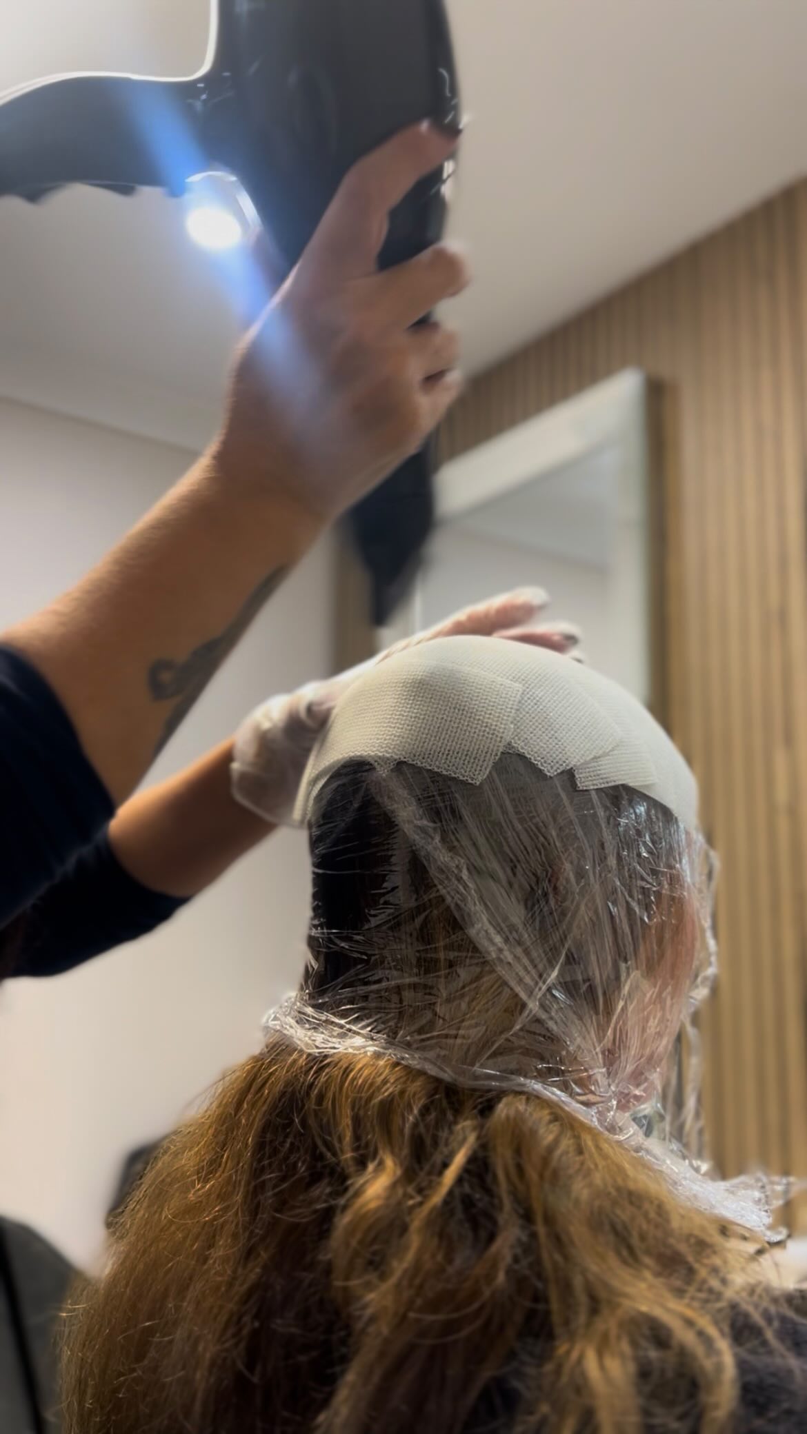 Come cast with me!
Creating and moulding the perfect Hair Loss Solution for our beautiful new guest
Now we wait in anticipation for your new beauty to arrive!
If your ready to leave the stress of Hair Loss behind you, send us a DM to get started
#hairreplacement #casting #cnchairsystem #hairprothesis #womenahairloss