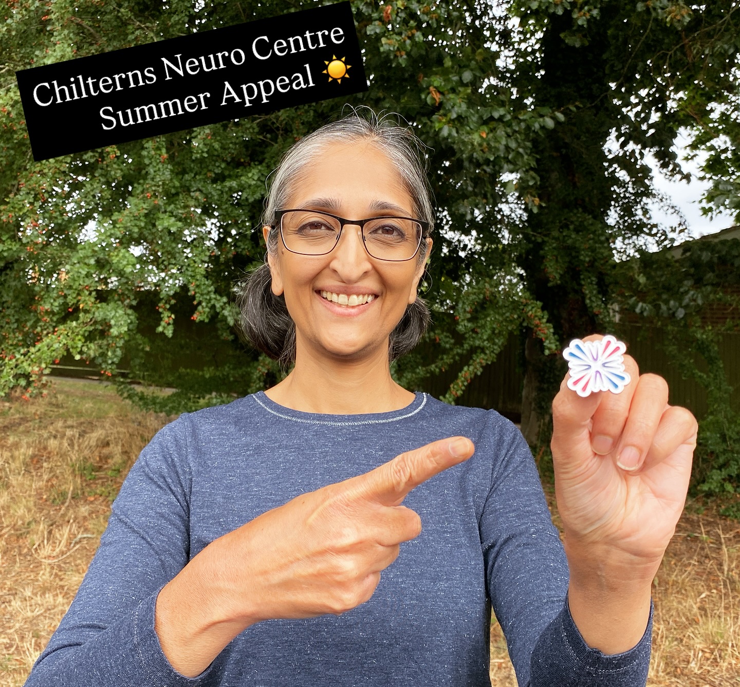 What do you know about neurological therapy centres? These are independent small charities with big hearts that are a lifeline for people affected by neurological conditions and I’m proud to be a patron of one. The @chilternsneuro caters for people affected by #multiplesclerosis #parkinson and #stroke providing support like #physiotherapy #hydrotherapy #counselling #arttherapy #pilates #oxygentherapy #seatedexercise and much more.
This year, the Summer Appeal celebrates the charity’s 40th anniversary. In the last year it has supported over 8,000 members via almost 17,000 appointments.
✅£4 could pay for a member to attend a specialist Parkinson’s exercise class
➡️£40 could pay for 4 people to attend a Falls Prevention session
🔘£400 could pay for someone to have 6 one:one physio sessions
All donations to the appeal will be gifted a limited edition beacon badge as modelled here by yours truly 🌟
Please consider supporting! Link to donate is in the Linktree in my bio ❤️
#charity #charities #charityappeal