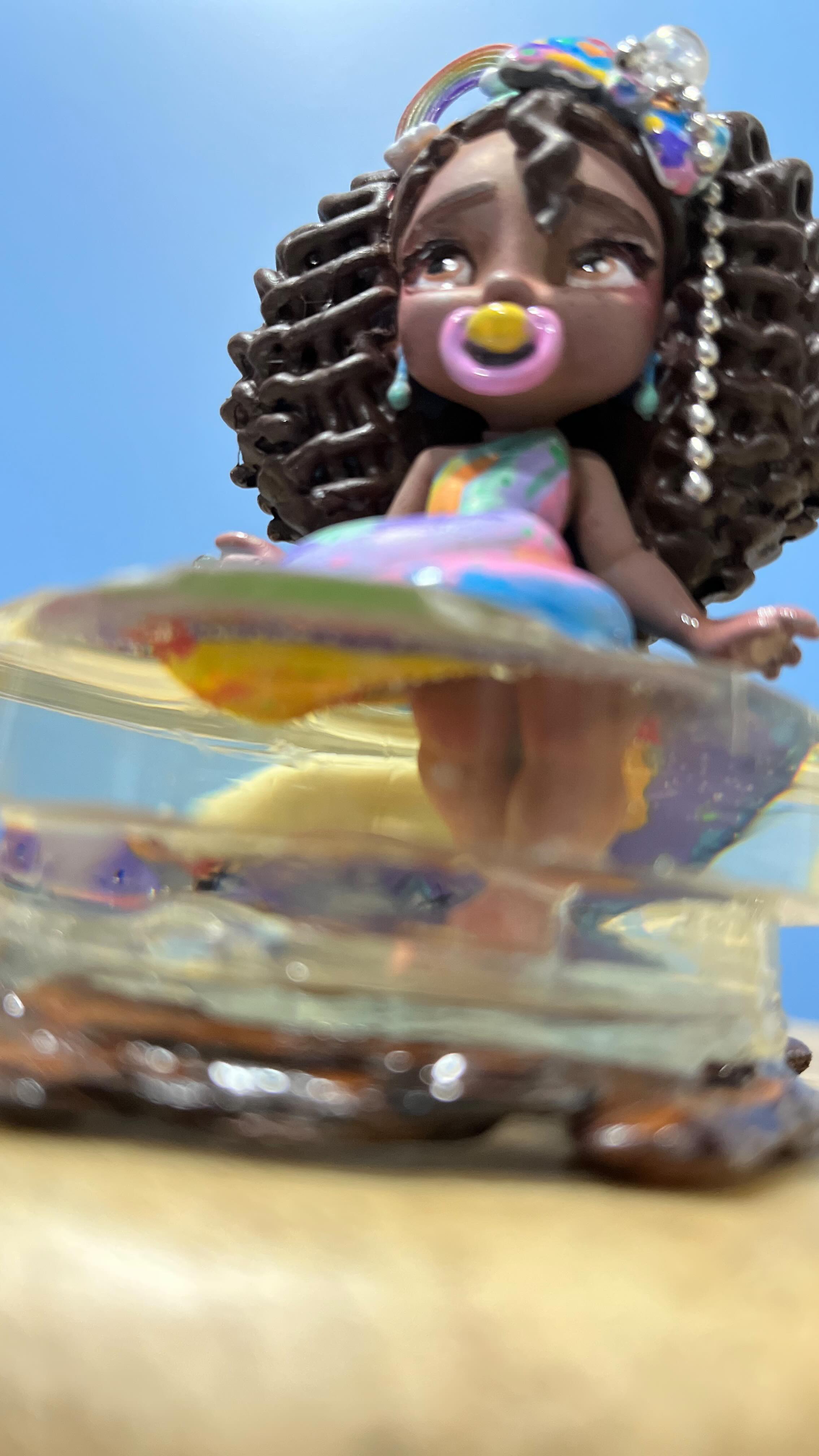 Aruanda’s Doll
✨Ter seu Orixá… sua entidade… do jeitinho q vc quer. Só me chamar q faço pra vc!✨
Só chamar no direct e eu faço pra vc 😉
#bonecospersonalizados #bonecos #biscuit #colecionaveis #escultura #sculture #dolls #funko #funkopersonalizado #artesã #feitoamao #feitopormim