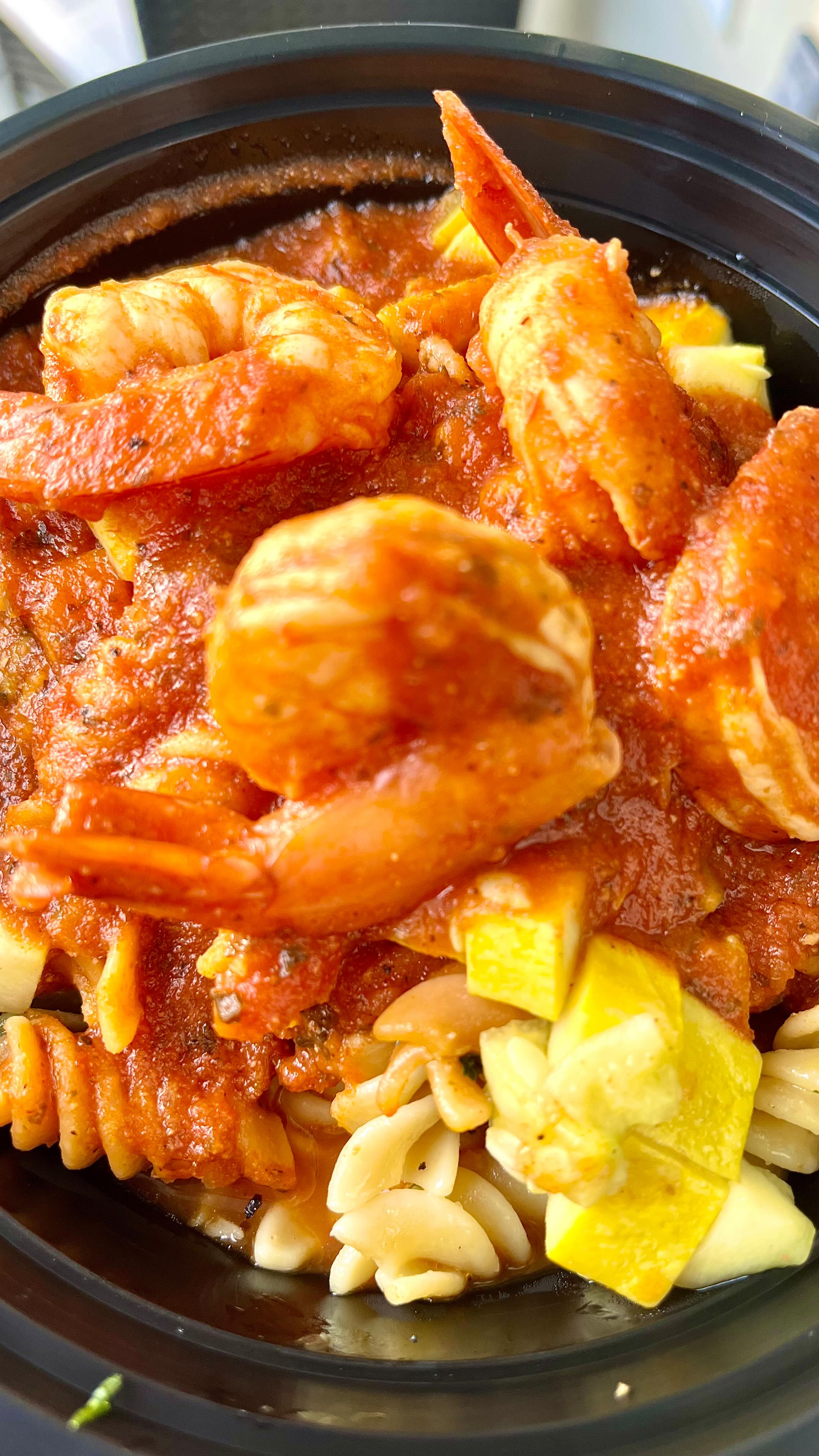 ‼️Available for purchase Tuesday 8/12 @earndatbodynola ‼️
#shrimp #pasta #MealPlans #healthy #foodie #neworleans #nolafoodie #neworleanscuisine #gym #mealprepideas #mealprep #sunday #motivation #neworleansmealprep #nola #fitness #workout #weightloss #weightgain #eat #food #inspiration