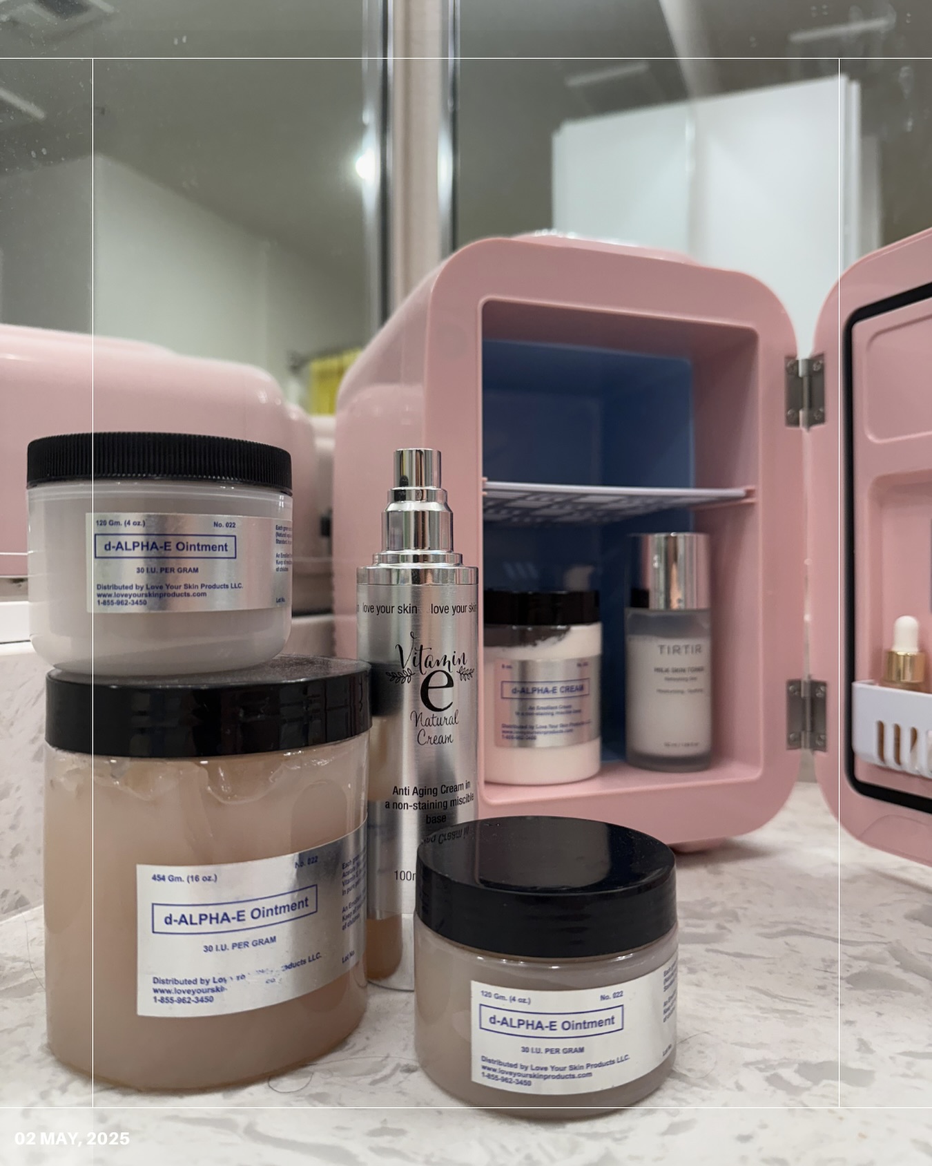 The ONLY skincare you need🧖♀️
#LoveYourSkinProducts #Beauty #Skincare #VitaminE #SkinEssential #GlowingSkin