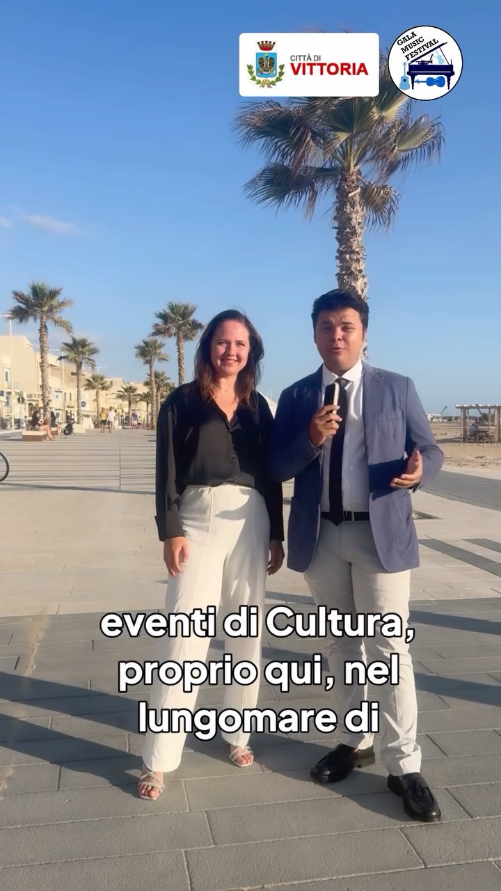 “SCOGLITTI IN MUSICA” – Un’iniziativa del Comune di Vittoria
con il patrocinio e il sostegno dell’Amministrazione Comunale
Cari cittadini,
Grazie al prezioso patrocinio e al sostegno del Comune di Vittoria, siamo lieti di invitarvi a due grandi serate musicali gratuite nel cuore del lungomare di Scoglitti, tra onde, tramonto e grande musica.
📅 Sabato 9 agosto – ore 21:30
📅 Giovedì 14 agosto – ore 22:30
📍 Centro del lungomare di Scoglitti
Due appuntamenti speciali del Gala Music Festival, diretti da Diego Melfi (chitarrista vittoriese) ed Ekaterina Chebotareva (pianista russa), che vedranno esibirsi artisti di fama internazionale, già applauditi in tutta Italia e all’estero.
Sarà l’occasione per vivere la musica classica sotto le stelle, in un’atmosfera raffinata, accessibile e profondamente emozionante.
🔺Il Comune di Vittoria sostiene con convinzione questa iniziativa culturale, inserita nel programma ufficiale dell’estate 2025, con l’obiettivo di valorizzare il nostro territorio attraverso la bellezza della musica dal vivo.
#scoglittiinmusica #concertisulmare #eventisicilia #musicaallaperto #musicaclassica #estateinsicilia #festivaldimusica #galamusicfestival #musicadivina #tramontiemusica #eventiestivi #culturalifestyle #arteinmovimento #pianofortealmare #siciliadavedere #suonidalvivo #violinopianoforte #scoglittisummer #musicaelegante #musicanellaria #musicainpiazza #esperienzamusicale #musicaromantica #latuaseraestate