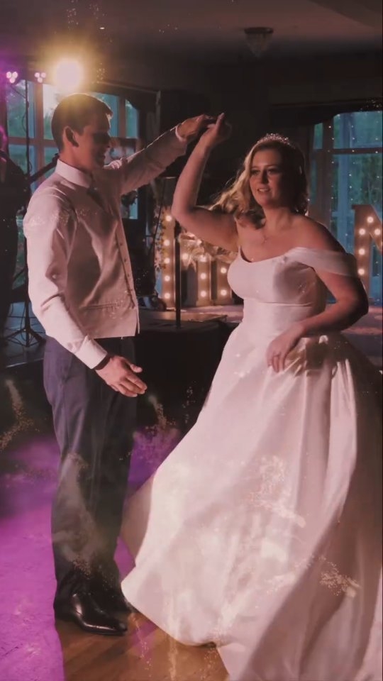 What a day this amazing couple had! 🤩
Charlotte and Micheál had some incredible Mayo locations as the backdrop to their beautiful wedding - a wedding filled with romance, laughs and surrounded by close friends and family... all topped off with some very cool fireworks! 😎
Congrats to you both and thank you for having LoveStruck Films as a small part of your special day!
#LoveStruckFilms
Hotel @weddingsatbreaffyhouse
#mayovideographer #irishweddingvideographer #mayowedding #irishvideograoher #contentcreatorgalway