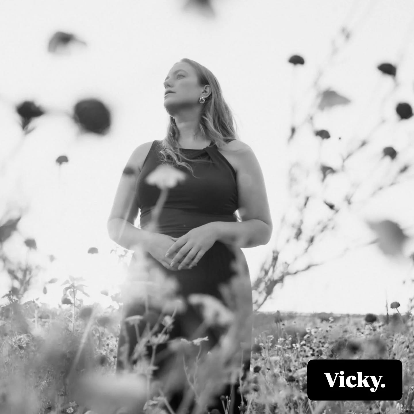 'Earth laughs in flowers'
#fotograafzeeland #model #irenevandewegefotografie #trouwfotograaf #zeeland