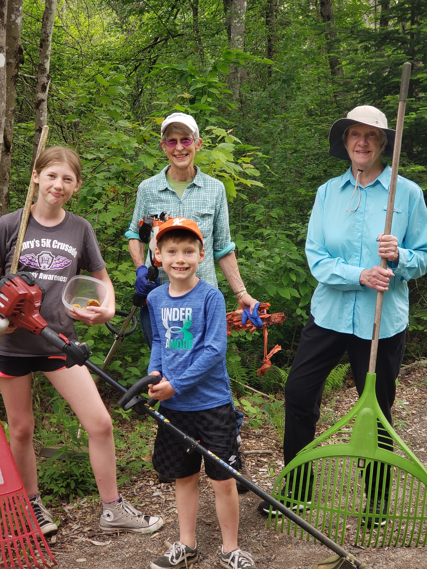 🚨Attention Trail Blazers!
The ACTs next trail building day is Tuesday August 12th at 5:30 pm at Welch Woods!
We will be doing light work and so this is a family friendly trail building day.
We recommend bringing a snack, water, bug spray, and wearing good footwear! Gloves are also a plus!
#maineconservation #arundelmaine #arundelconservationtrust