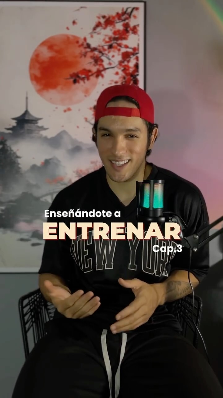 La sobrecarga progresiva tiene diferentes formas de llevarse, no únicamente subiéndole al peso 👇🏼
📍 Mejora tu técnica: Para mi, esta es la forma de progresión menos valorada, la realidad es que si tienes una técnica impecable, tus músculos van a recibir más estímulo que cuando solo le aumentas la carga
📍 Densidad: Tu rutina puede tener pocos ejercicios pero con una cantidad considerable de series efectivas, puedes jugar con eso
📍 Intensidad: Aumentar las reps manteniendo el peso, ideal para dominar cargas nuevas
📍 Reducir los tiempos de descanso
📍 Aumentar la carga
Si te gustaría que hablara más a fondo de cada una déjame tu comentario 👉🏻👉🏻
Para entrenar conmigo solo debes ir al link de mi bio, vamos a superar tus límites ⚡️🚀
.
.
#sobrecargaprogresiva #gym #workouttips