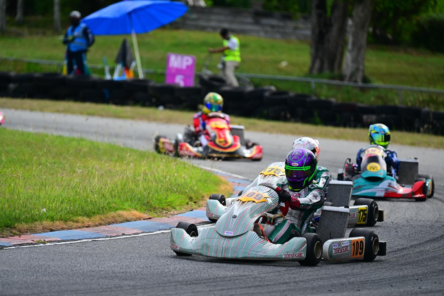 Another podium at the penultimate round of @iameseriesasia!
A bit of a tricky weekend with P10 in qualifying and getting caught in an incident on the first lap of heat 1 but a strong fight in the final got us P3 and another podium in the books.
We head into the final round leading the championship and we are gonna fight all the way to the chequered flag!
A couple of weeks off now before the final round of @rokcupasia.official and @rokcupsingapore at @kf1kartingcircuit where we fight for the Singapore and Asian championships!