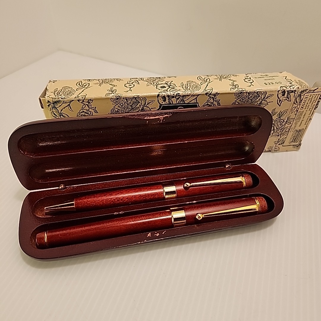 Discover vintage elegance and style with premium pen sets and ballpoint pens from top brands like Bombay, Cross, and Caran d'Ache. Perfect for collectors & writing enthusiasts! ✒️🖋️ #VintagePens #WritingTools #PenCollector #BallpointPen #CarandAche #Cross #eBayStore
https://ebay.us/m/wlvVzr
https://ebay.us/m/Z1gPRn
https://ebay.us/m/TQ22Xe
https://ebay.us/m/utWyp9
