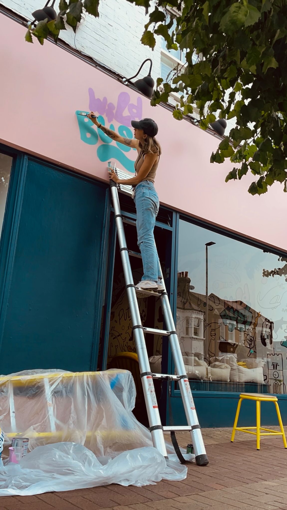 This is my first time doing an exterior panel (outside of windows), and apparently that means weather proof paint, more exposure to distracting but kind passers by, and a dodgy ladder situation… Being a climber helped me control my breathing, but standing on a thin step ladder (although stable) for hours was not a relaxing experience 😮💨😅.
Thanks again to the wonderful team at @wildbushputney for the warm welcome and the cheerleading. Always a treat to be working with you. Pun intended.
Progress filmed with iPhone and @raybanmeta glasses
#Mural #muralart #muralartist #muralartistlondon #petshop #doggroomingsalon #doglovers #petdrawing #dogdrawing #dogmural #wallart #wallartist #raybanmetasmartglasses #raybanmeta