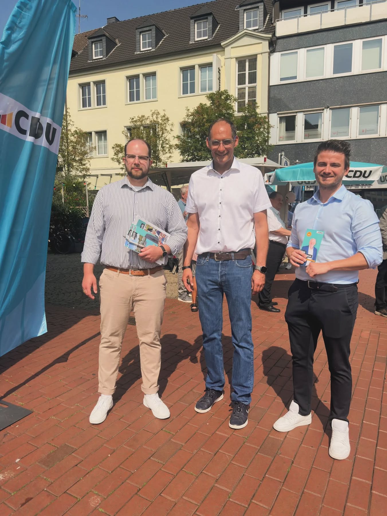 Bei bestem Wetter und tollen Gesprächen unterstützten wir am vergangenen Samstag unseren Oberbürgermeister für Hamm @jochen_dornseifer am Marktplatz im Bezirk Mitte 💪