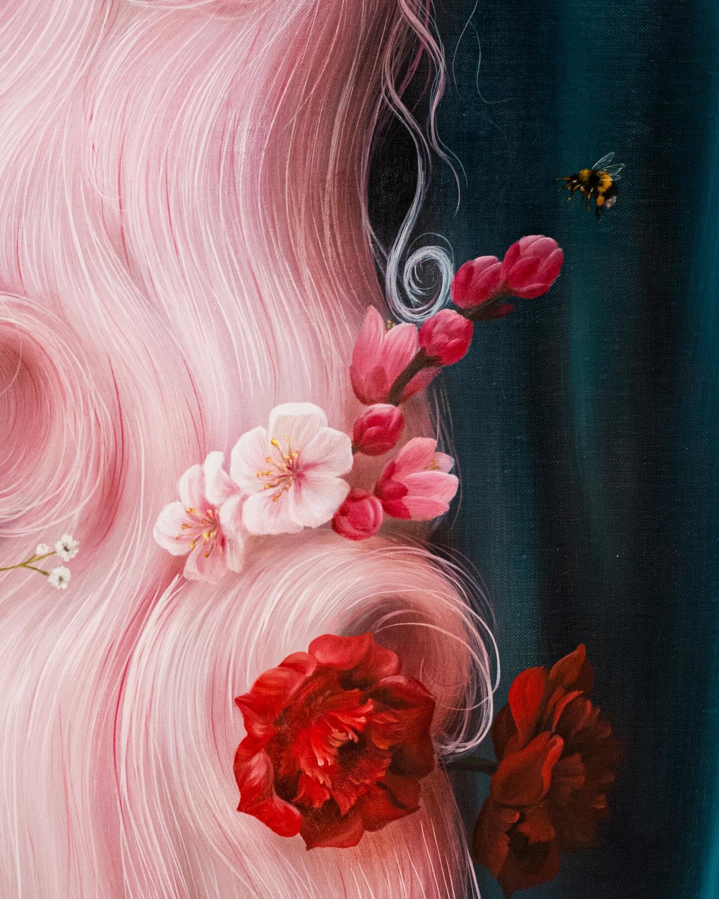 Xu’s still-life wig compositions are what she calls “a portrait of an entire society.” 𝒞𝑒𝓃𝓉𝓇𝑒𝒻𝑜𝓁𝒹 (𝐼𝓃 𝓅𝑒𝓇𝓅𝑒𝓉𝓊𝓊𝓂 𝑒𝓉 𝓊𝓃𝓊𝓂 𝒹𝒾𝑒𝓂 / 𝐹𝑜𝓇𝑒𝓋𝑒𝓇 𝒶𝓃𝒹 𝑜𝓃𝑒 𝒹𝒶𝓎) is a moral and social landscape, mapping the intersecting forces of nature, culture, class, and gender.
The flowers, insects and nature in this composition evoke the Dutch Golden Age, particularly the luminous flower pieces of Rachel Ruysch.
Early Chinese flower painting during the Song Dynasty emphasised the symbolic resonance of botanical subjects. The plum blossom, for instance, represented resilience in adversity, blooming most vibrantly amid winter snow. These motifs, inherited through centuries of Chinese visual culture, resonate in Xu’s floral and fruit arrangement, where baby’s breath (purity), daisies (humility), and gooseberries (folkloric pursuit of happiness) fuse together her visual lexicon.
Details of - 𝒞𝑒𝓃𝓉𝓇𝑒𝒻𝑜𝓁𝒹 (𝐼𝓃 𝓅𝑒𝓇𝓅𝑒𝓉𝓊𝓊𝓂 𝑒𝓉 𝓊𝓃𝓊𝓂 𝒹𝒾𝑒𝓂 / 𝐹𝑜𝓇𝑒𝓋𝑒𝓇 𝒶𝓃𝒹 𝑜𝓃𝑒 𝒹𝒶𝓎)
2024 - 2025
Oil on linen
140 x 80cm
#RococoReimagined #momentomori #vongoetz #stilllife #XuYang #ForgetMeNot #XuYang_Art