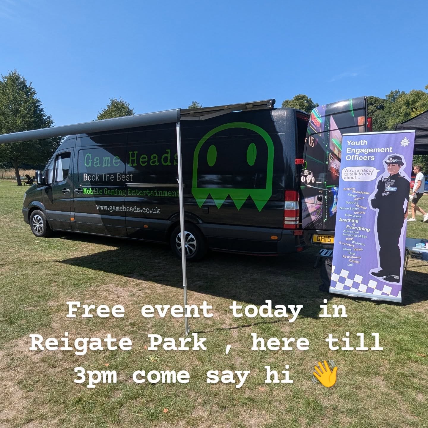 Here in Reigate park today till 3pm in the WOW van with Surrey Police for some gaming fun!