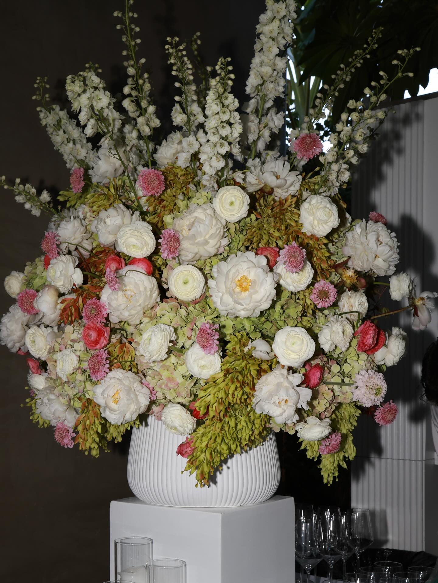 A special night to remember! #flowers
#birthdayparties #flowerpower