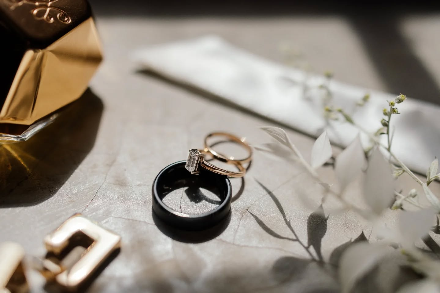 A promise captured in gold. Their forever begins here.
#WeddingRings #DetailsMatter #LoveInEveryDetail #LuxuryPhotography