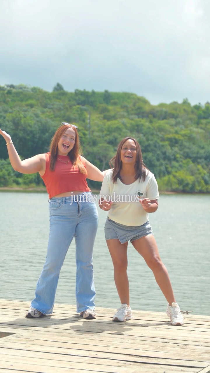 Entre montañas, aire fresco y la buena vibra de este pueblo, estamos preparando algo bien especial…
El 4 y 5 de octubre, Iridescence Marketing Agency te invita a @mercadocordillerapr .
Un evento para que disfrutes del centro de la isla, apoyes a nuestros emprendedores y vivas toda la magia de Cidra. 🇵🇷
Para nosotros en Iridescence, es un honor trabajar en un proyecto que resalta lo de aquí, lo nuestro y lo que nos llena de orgullo. 💜✨
#MercadoCordillera #Cidra #CiudadDeLaEternaPrimavera #PuertoRicoEmprende #ApoyaLoLocalpr #iridescencemarketingagency #mercadeodigital #mercadeopuertorico #liveiridescently #contentcreation #coberturadeeventos #iridescence