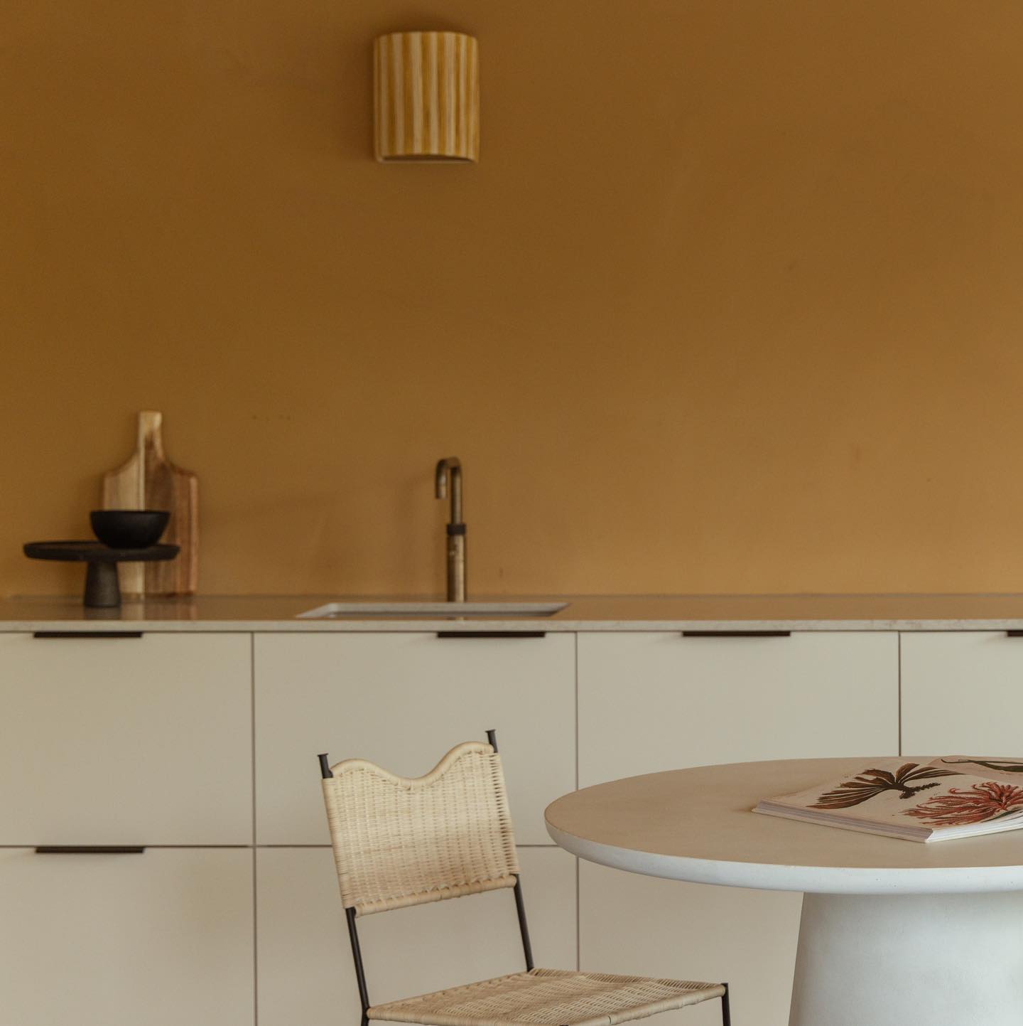 Good food, good mood! 💚 #healthystudiolunch #food #catering ##fotostudio #photostudio #daglichtstudio #daylightstudio #haarlem #fotografie #photography #shootlocatie #shootlocation #photospace #haarlemvenue #amsterdamvenue #rentallocation #verhuurruimte