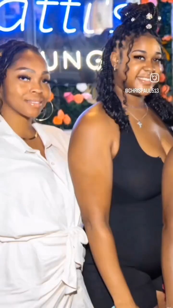 THIS SUNDAY @ Bugattisis the finale to the **9th Annual BLACK EXCELLENCE Wknd***
THIS AINT NO BRUNCH... ITS A DAY PARTY with all the fixings... DJ LIFESAVER ON THE 1 & 2's & "SPOILED ROTTEN CATERING" ON THE STOVE!! (Lol)
$15 tickets available online at 9thblackexcellence.eventbrite.com (link in bio).
The RHYTHM DAY PARTY & Brunch w/DJ LIFESAVER