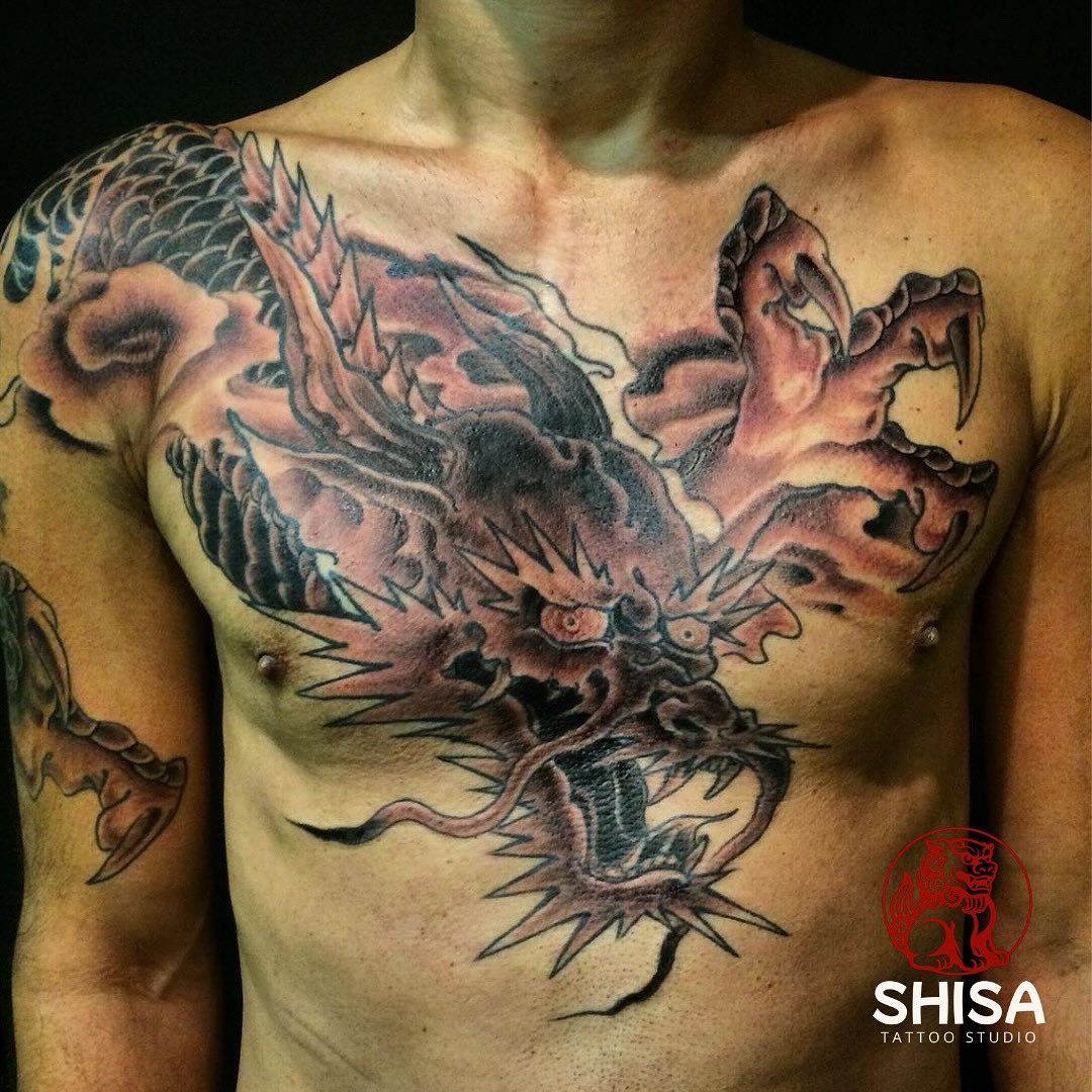 dragon on the chest
#maplewoodartsandculture #maplewoodnj #soma #njart #njartist #nyartist #japanesetattoos #dragontattoos #dragon #southorangenj #southorangevillage #maplewoodvillage #njtattooartist