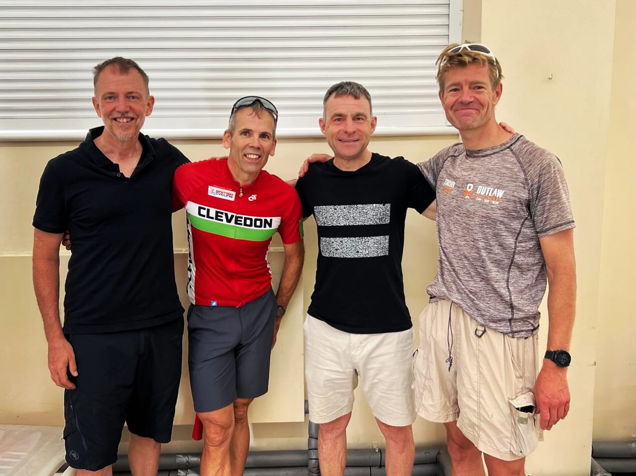 A massive well done to Team CDRC today!
They raced in Wales on a super fast TT 25 mile course.
Great times all round and some PB’s too 🙌🏻
Sadly one team member was missing from the pic..! Mike was quickest in the team but he’d already gone home before photo time!
Well done all! Great riding 🚴💨. #tt #timetrial #25milett #cdrc #clevedonanddistrictroadclub #racing